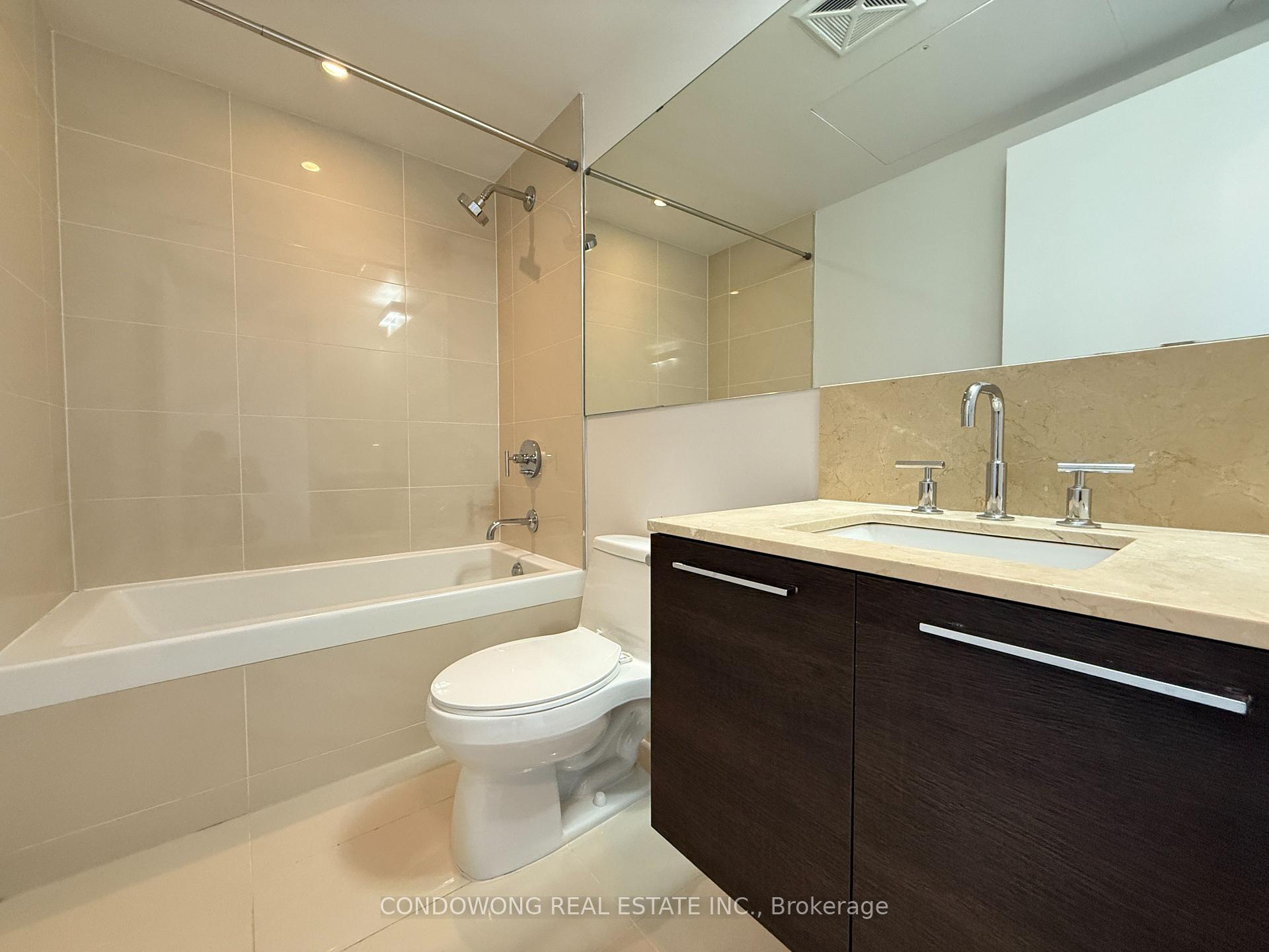 Photo 4 of Unit 2805, 42 Charles Street E, Toronto, Church-Yonge Corridor — HOMEH