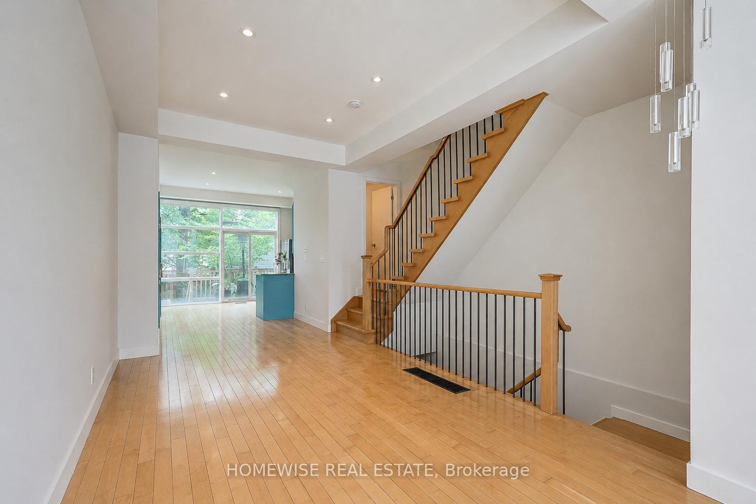 Photo 5 of 476 King Street E, Toronto, Moss Park — HOMEH