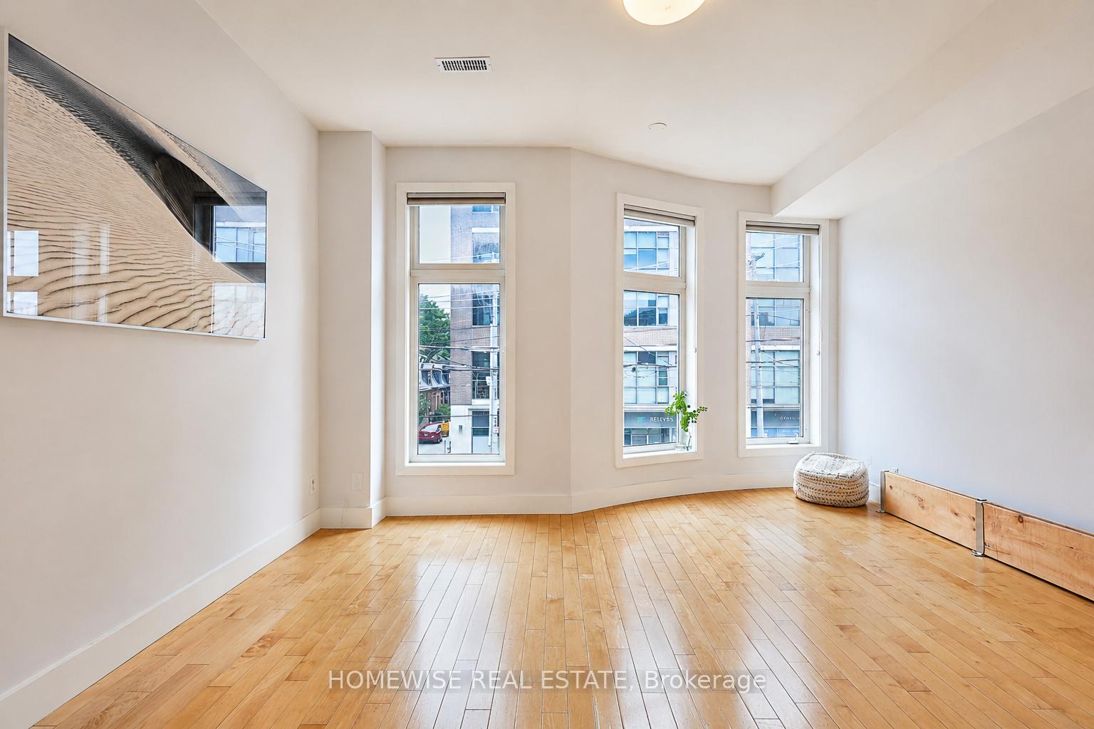 Photo 26 of 476 King Street E, Toronto, Moss Park — HOMEH