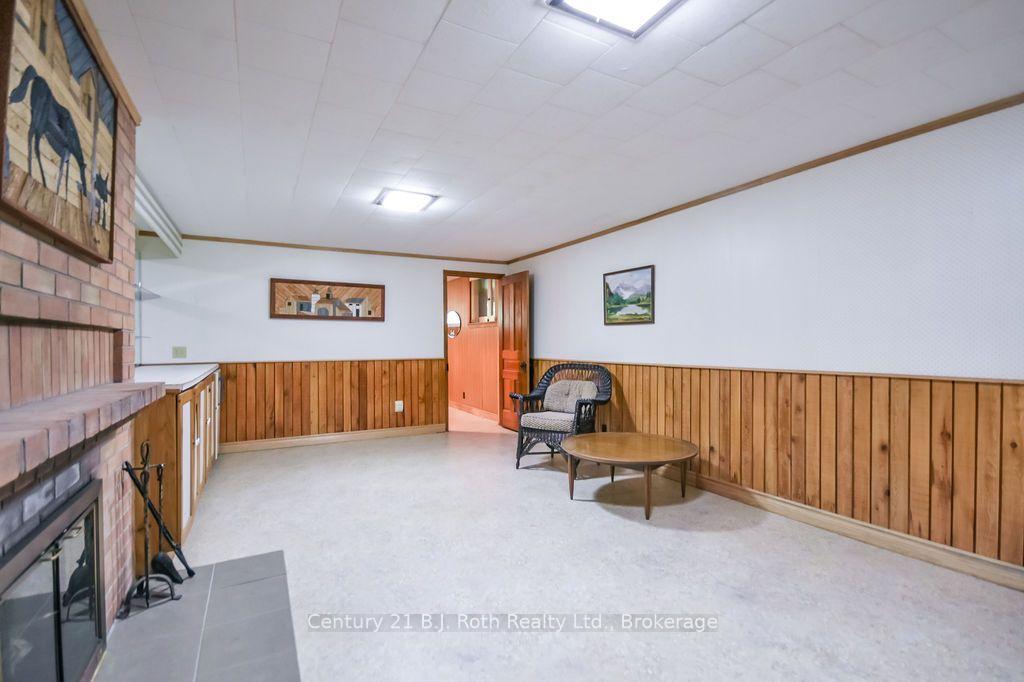 Photo 34 of 26 Dalton Crescent N, Orillia — HOMEH