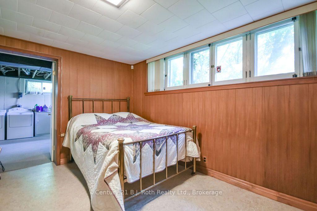 Photo 39 of 26 Dalton Crescent N, Orillia — HOMEH