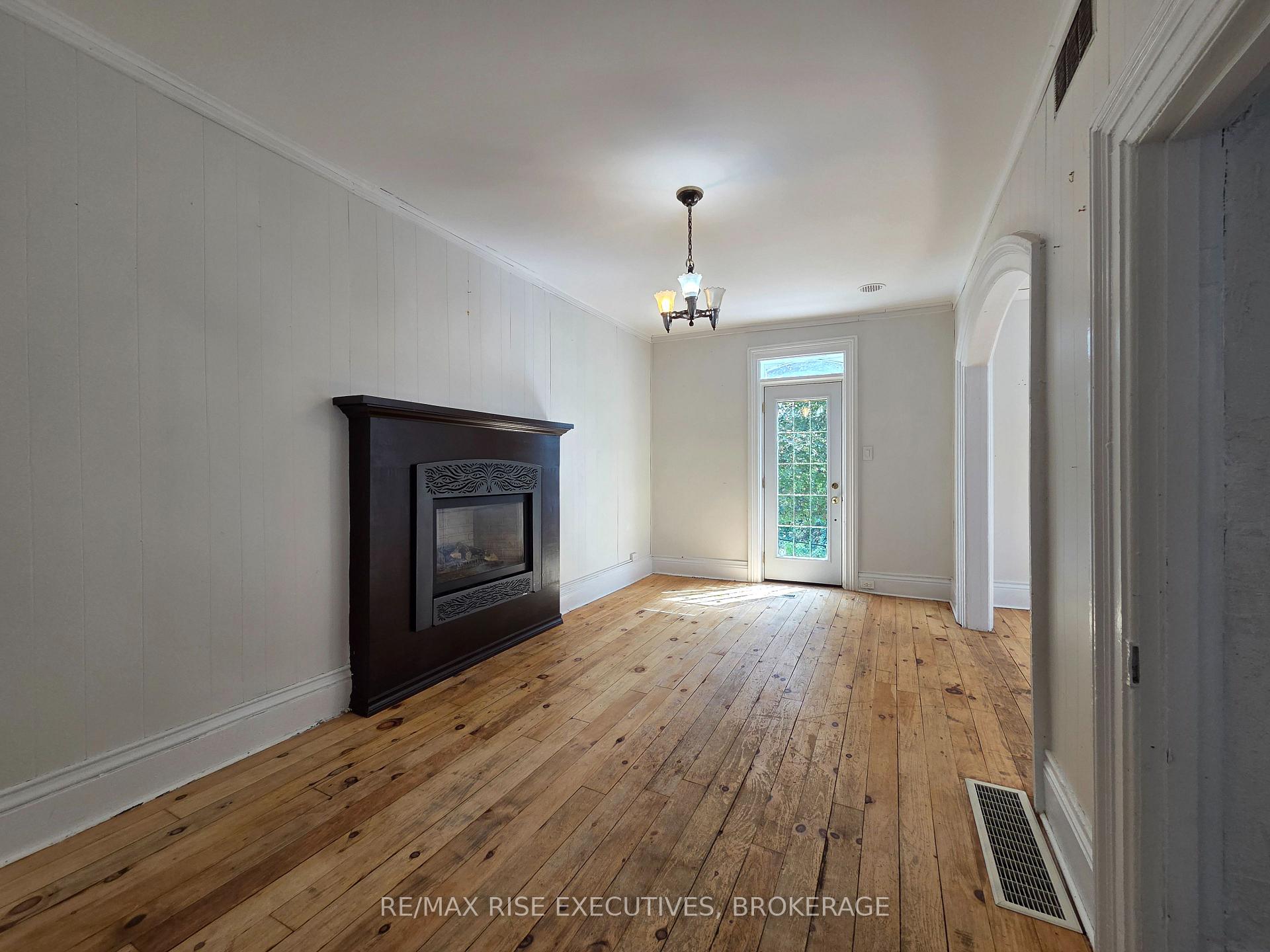 Photo 11 of 18 Stone Street, Belleville, Belleville Ward — HOMEH