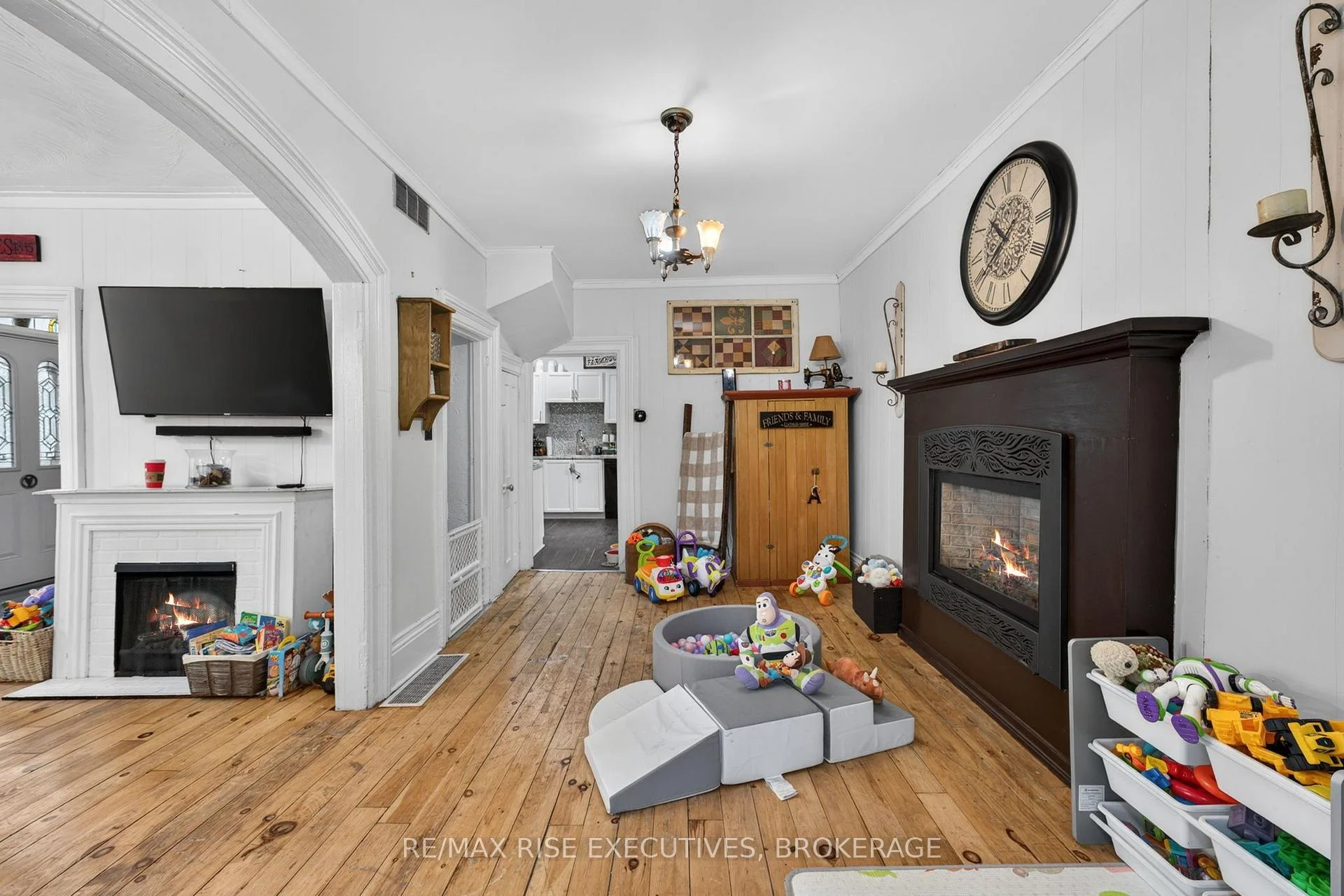 Photo 64 of 18 Stone Street, Belleville, Belleville Ward — HOMEH
