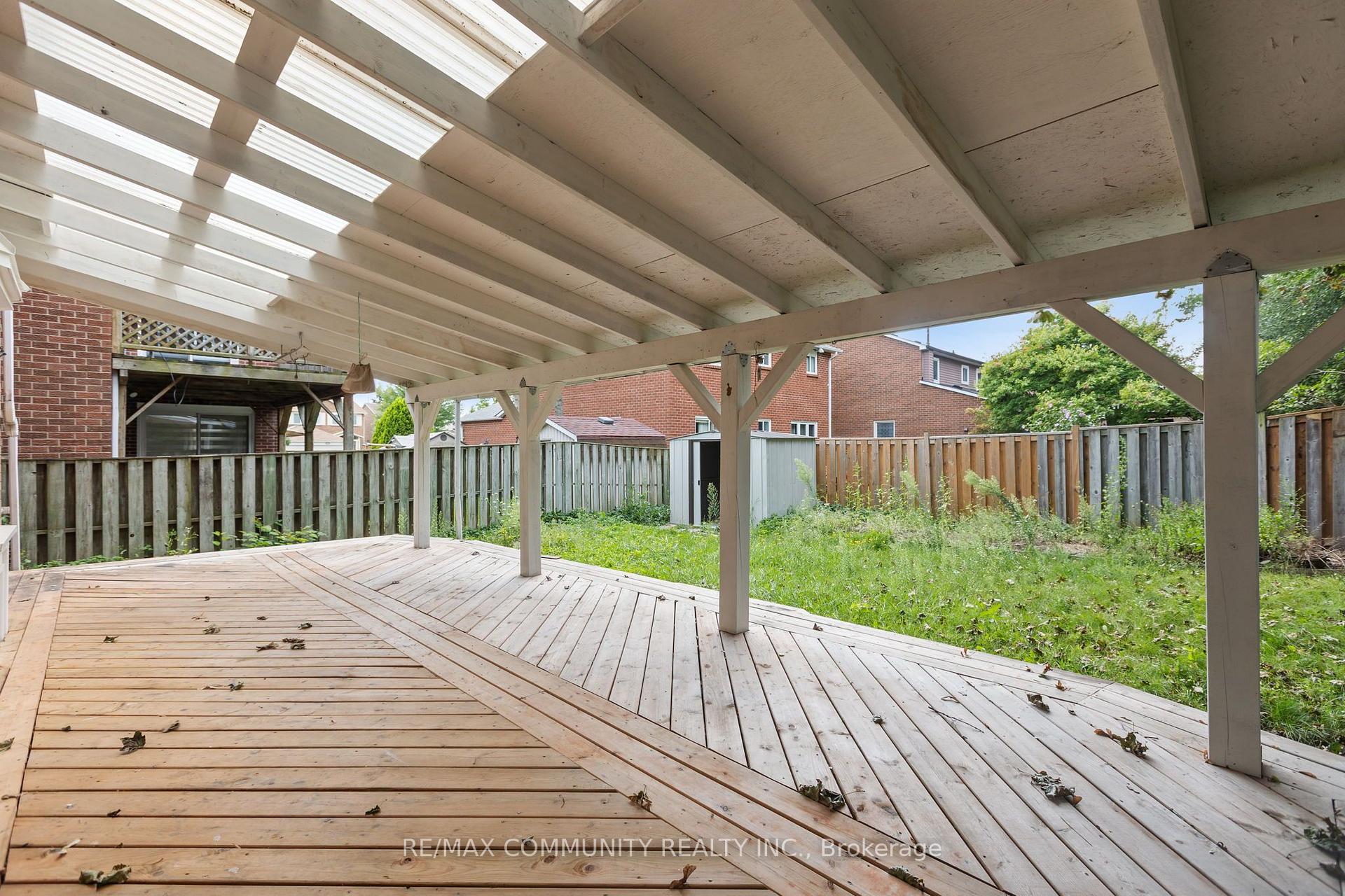 Photo 7 of 1524 Amberlea Road S, Pickering, Amberlea — HOMEH