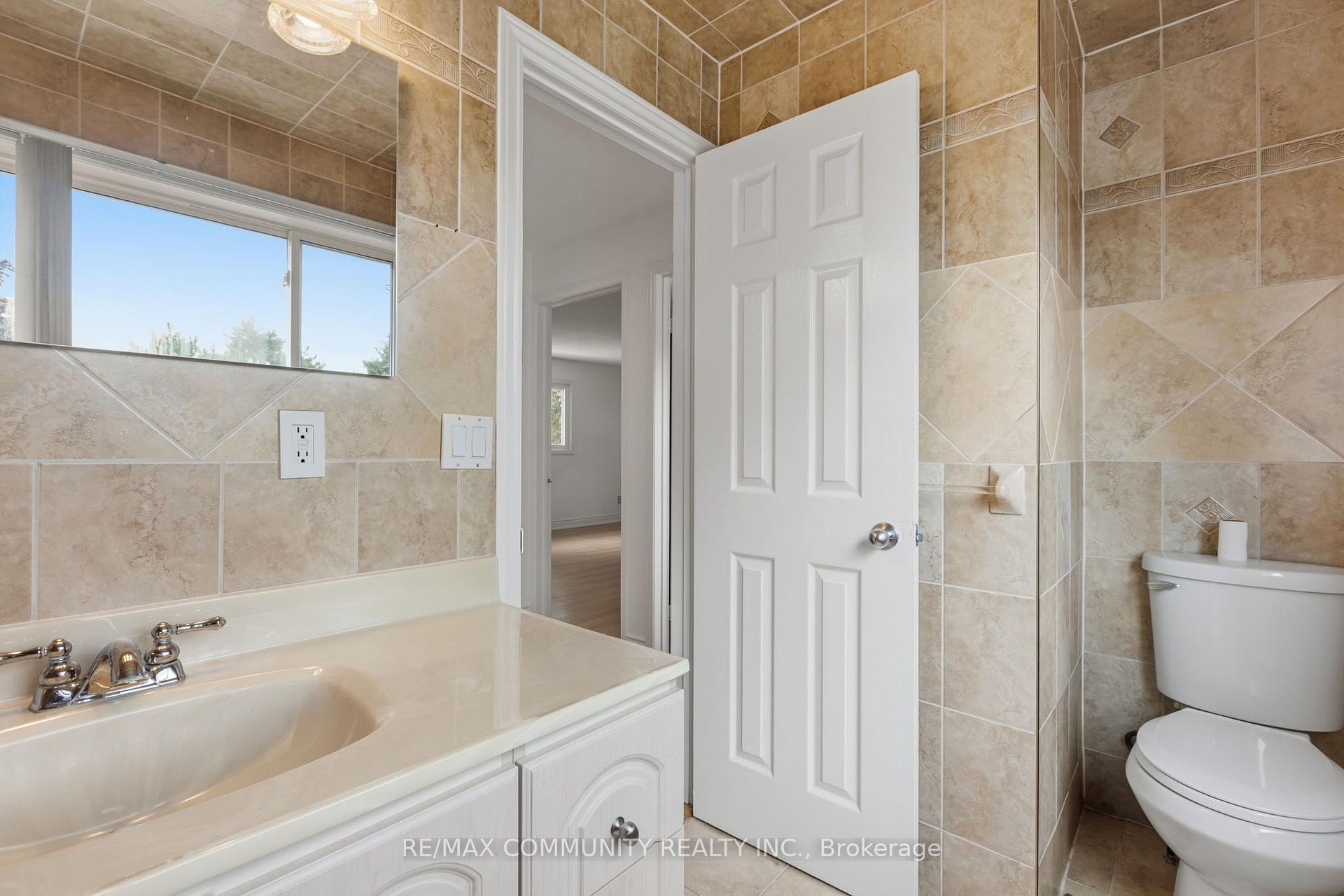 Photo 19 of 1524 Amberlea Road S, Pickering, Amberlea — HOMEH