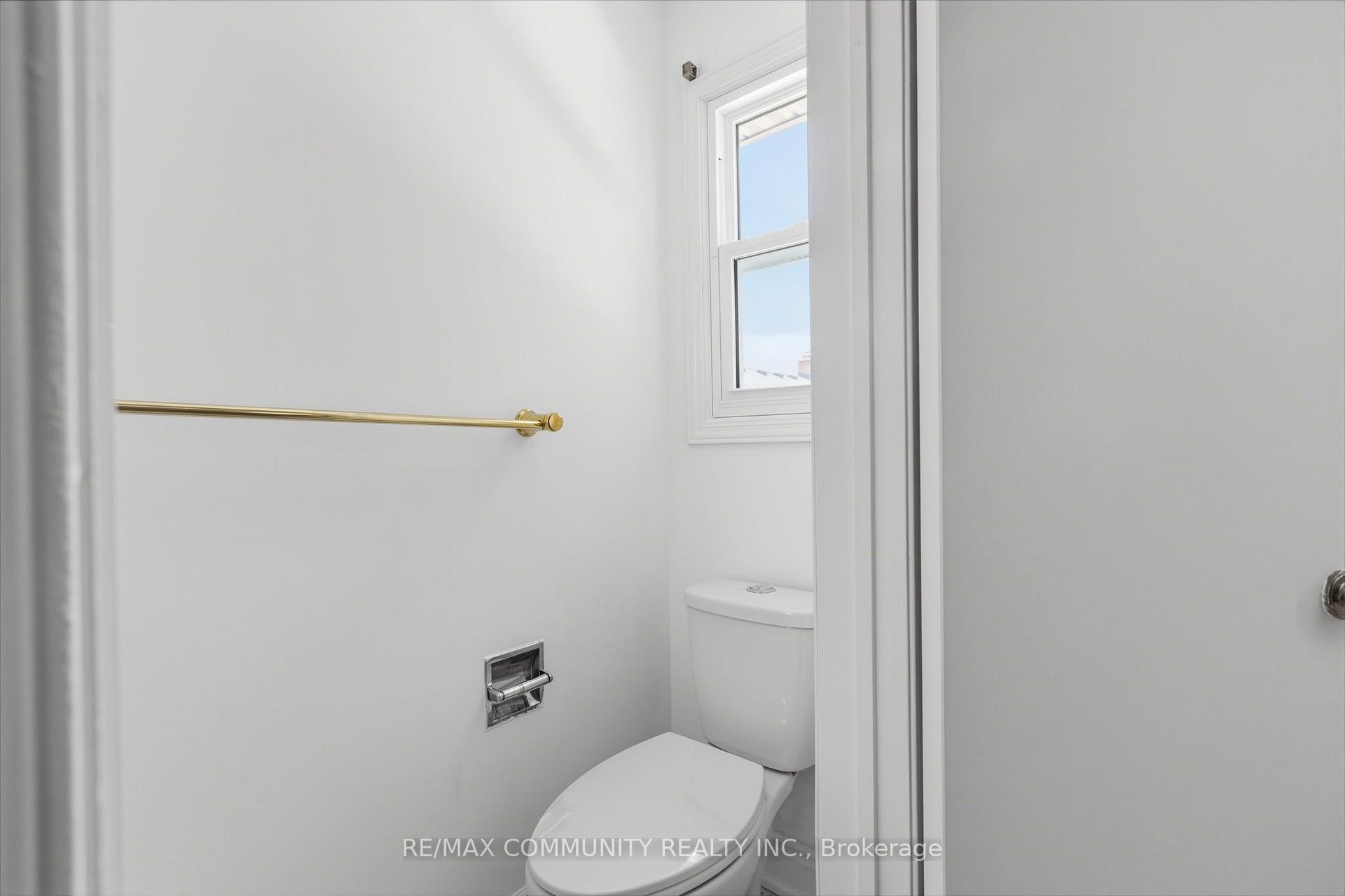 Photo 24 of 1524 Amberlea Road S, Pickering, Amberlea — HOMEH