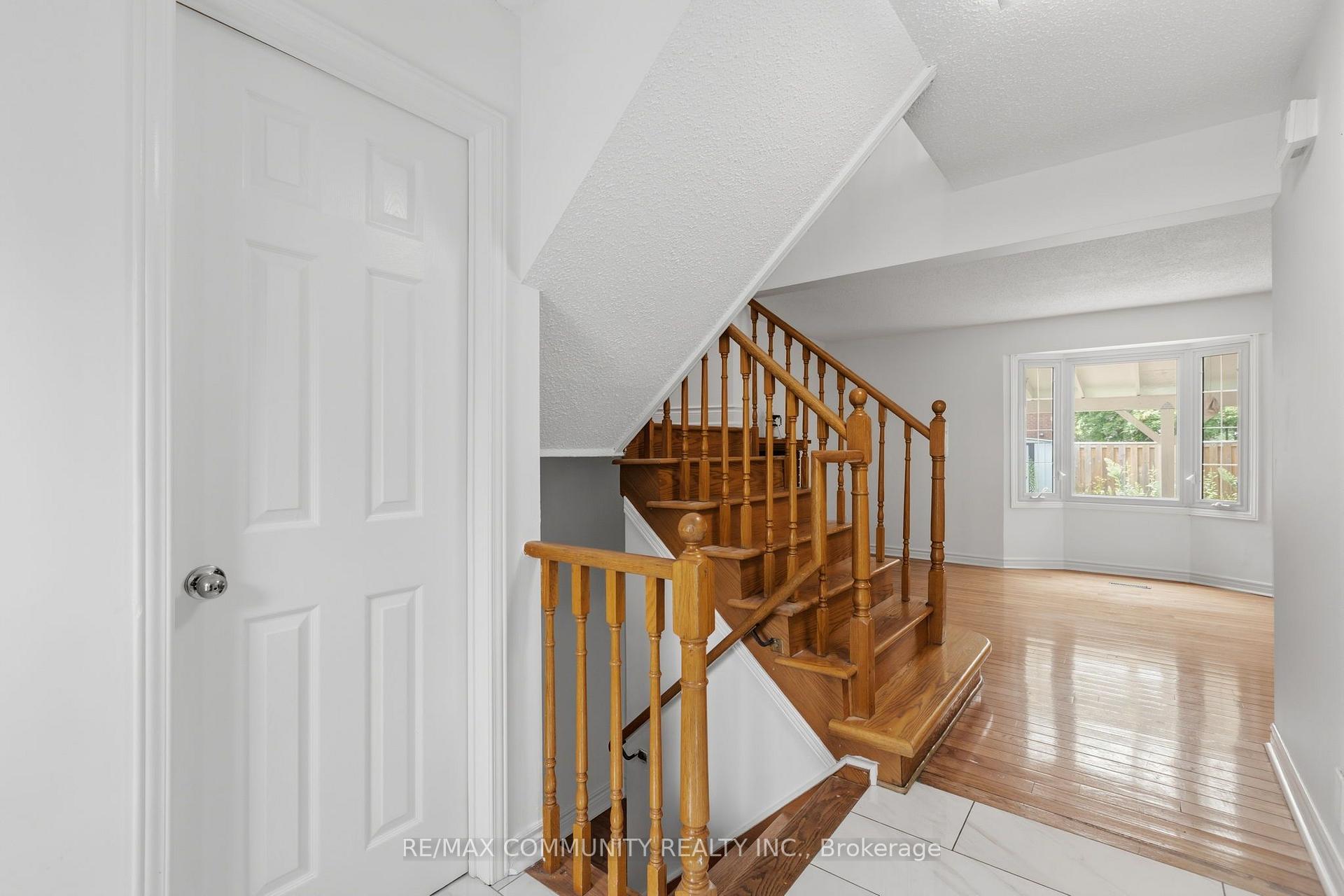 Photo 41 of 1524 Amberlea Road S, Pickering, Amberlea — HOMEH