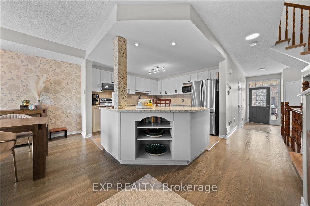 Photo 7 of 147 Destiny Private, Ottawa, Fallingbrook/Gardenway South — HOMEH