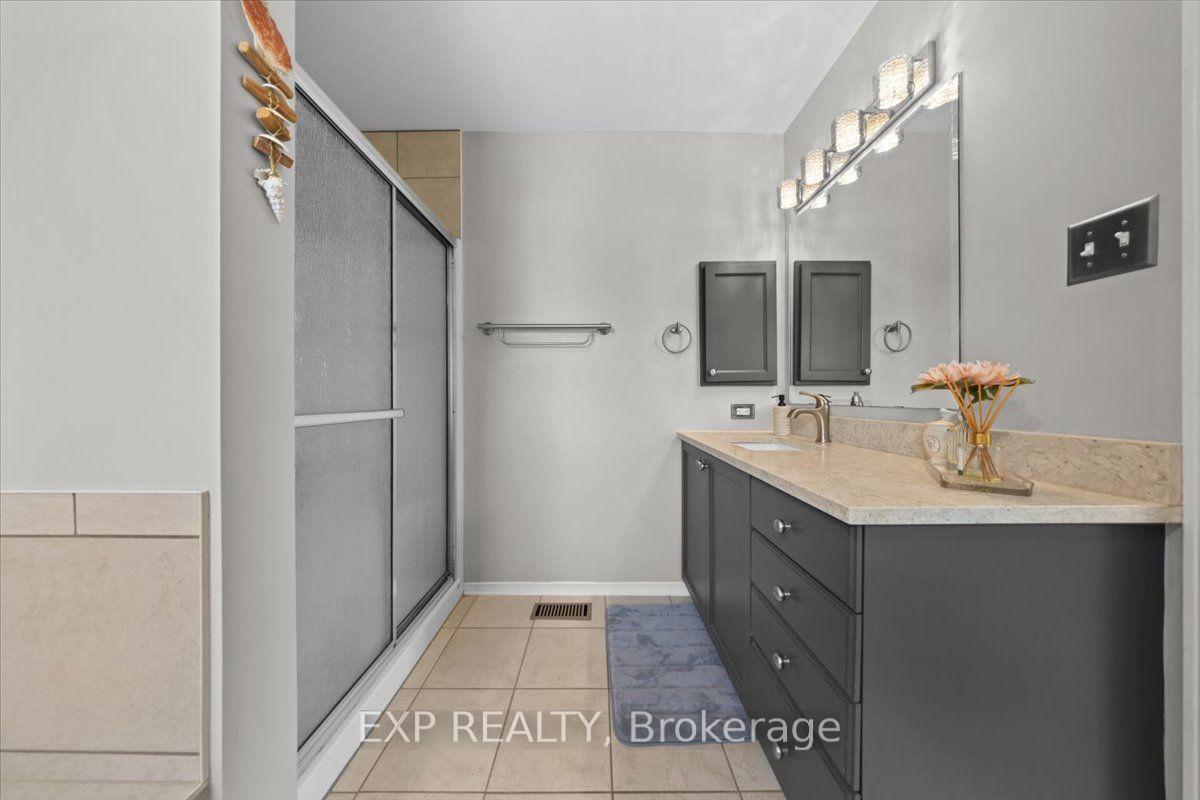 Photo 22 of 147 Destiny Private, Ottawa, Fallingbrook/Gardenway South — HOMEH