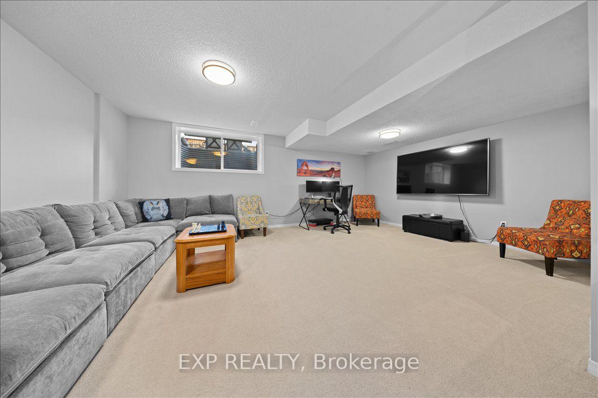 Photo 31 of 147 Destiny Private, Ottawa, Fallingbrook/Gardenway South — HOMEH