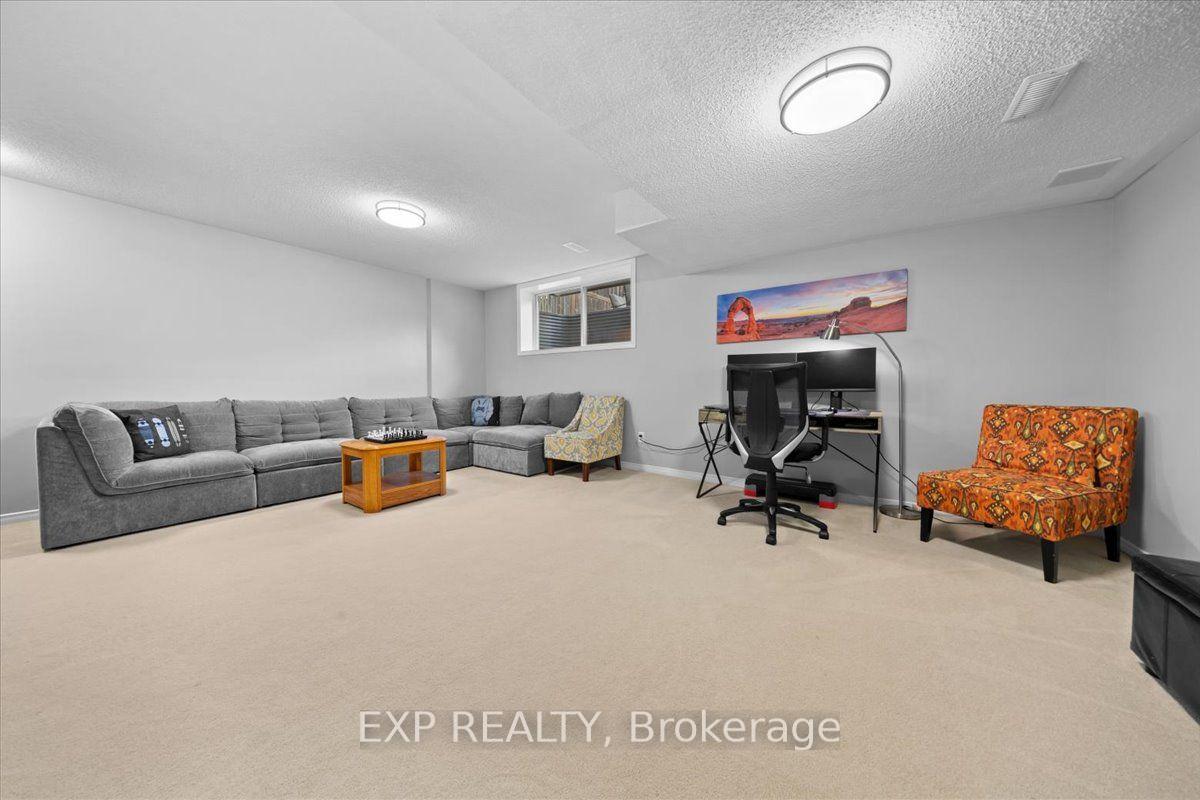 Photo 32 of 147 Destiny Private, Ottawa, Fallingbrook/Gardenway South — HOMEH