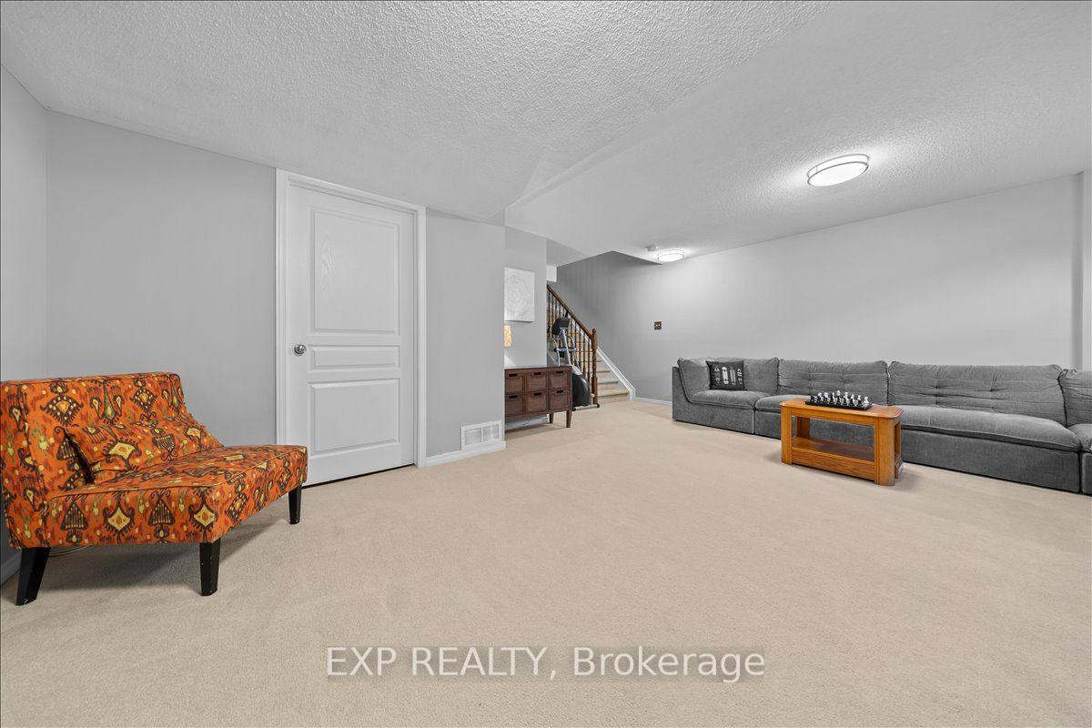 Photo 33 of 147 Destiny Private, Ottawa, Fallingbrook/Gardenway South — HOMEH
