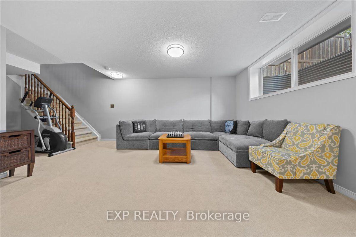 Photo 34 of 147 Destiny Private, Ottawa, Fallingbrook/Gardenway South — HOMEH