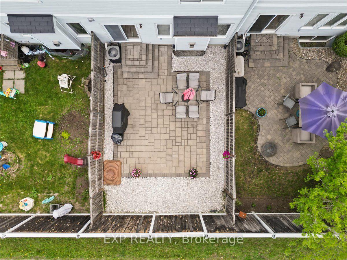 Photo 41 of 147 Destiny Private, Ottawa, Fallingbrook/Gardenway South — HOMEH