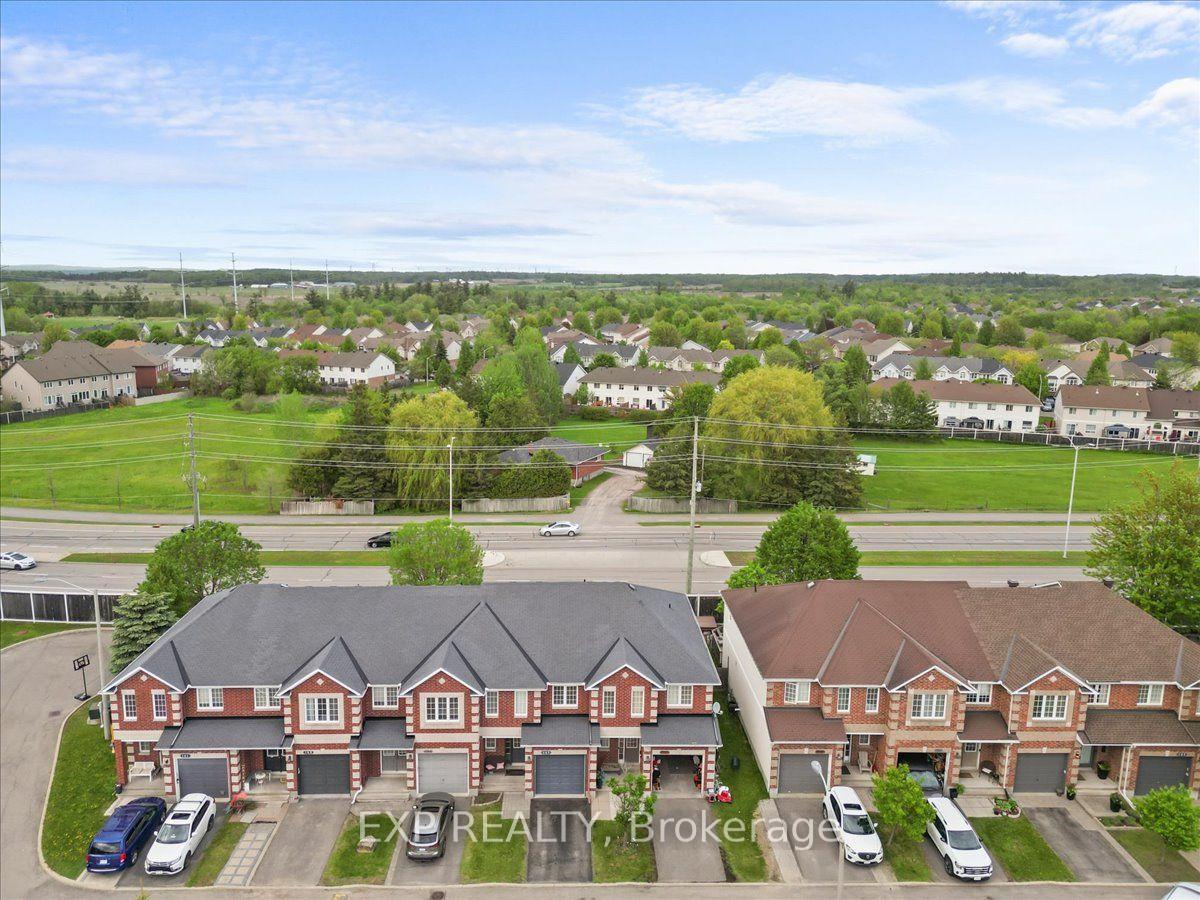 Photo 42 of 147 Destiny Private, Ottawa, Fallingbrook/Gardenway South — HOMEH