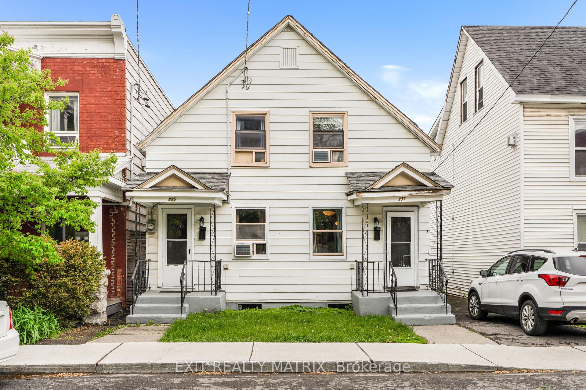 Photo 1 of 235-237 Guigues Avenue, Ottawa, Lower Town/Byward Market — HOMEH
