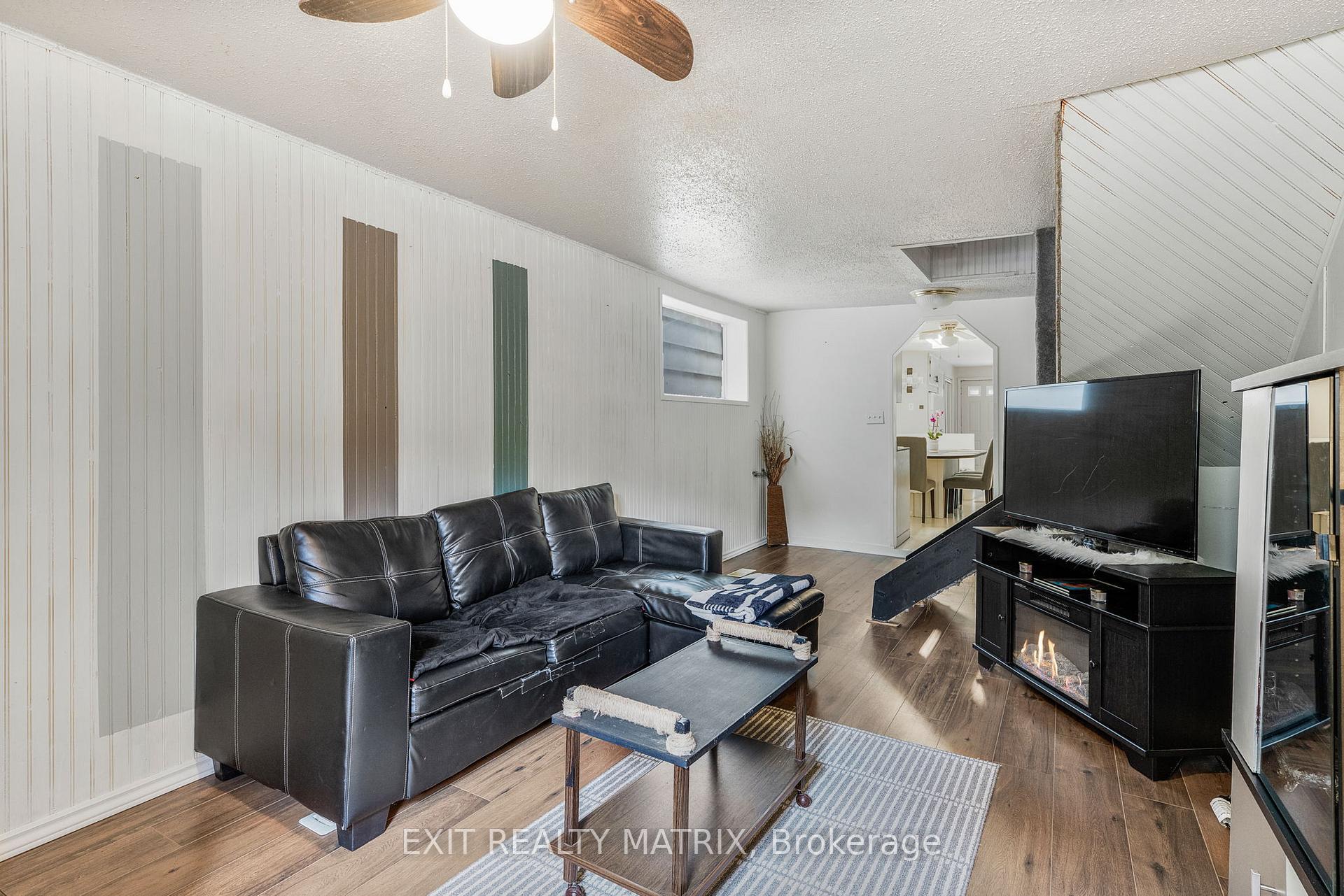 Photo 5 of 235-237 Guigues Avenue, Ottawa, Lower Town/Byward Market — HOMEH