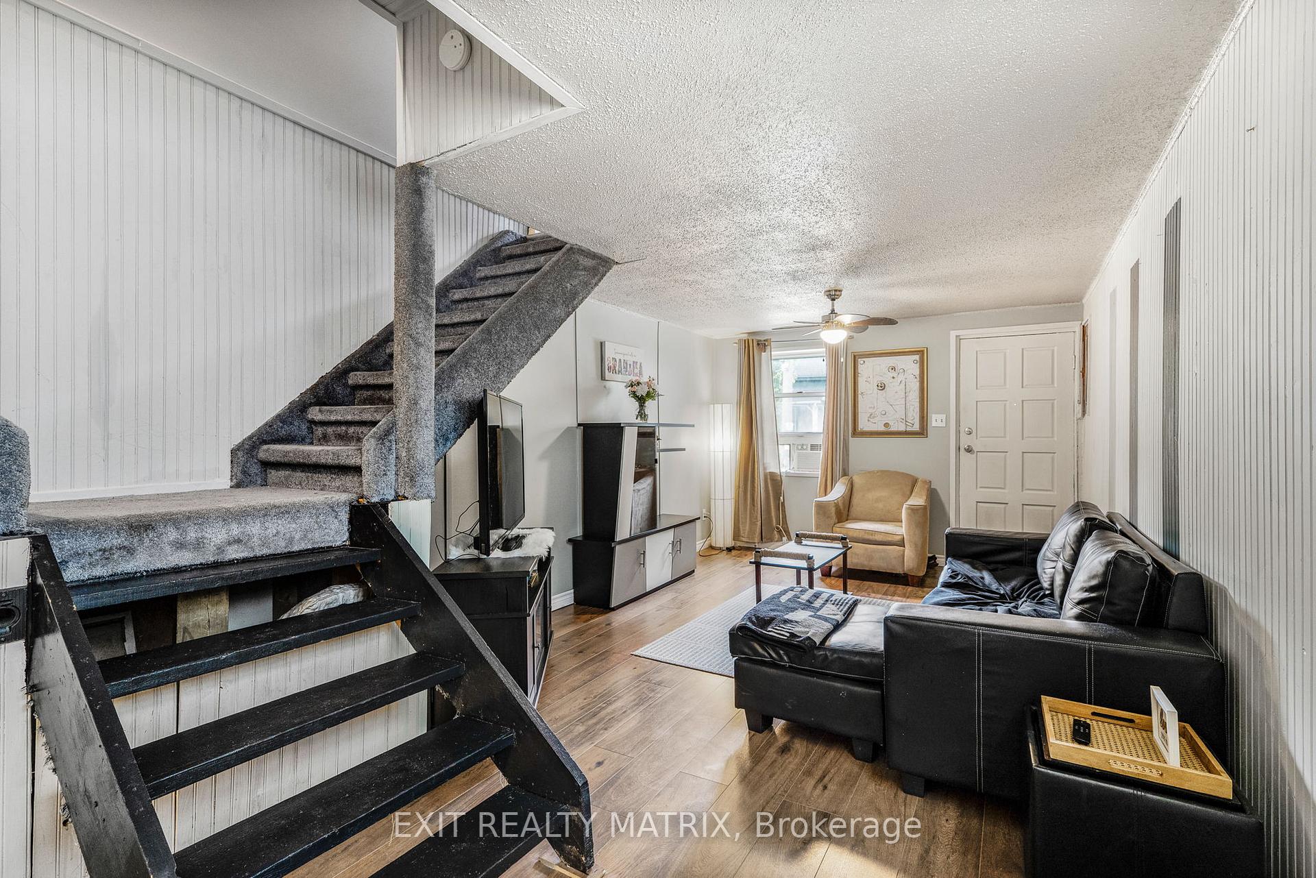 Photo 6 of 235-237 Guigues Avenue, Ottawa, Lower Town/Byward Market — HOMEH