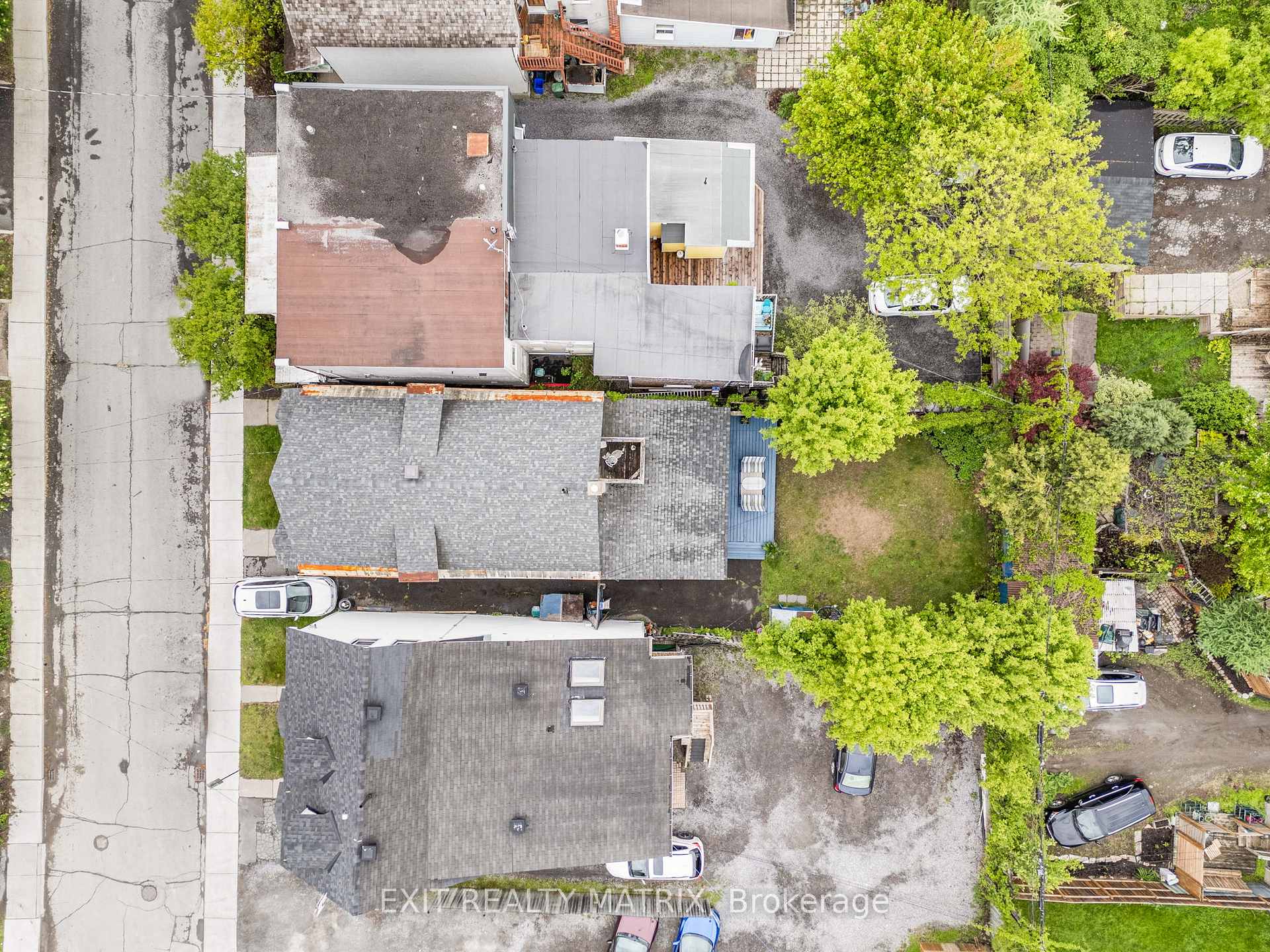 Photo 33 of 235-237 Guigues Avenue, Ottawa, Lower Town/Byward Market — HOMEH