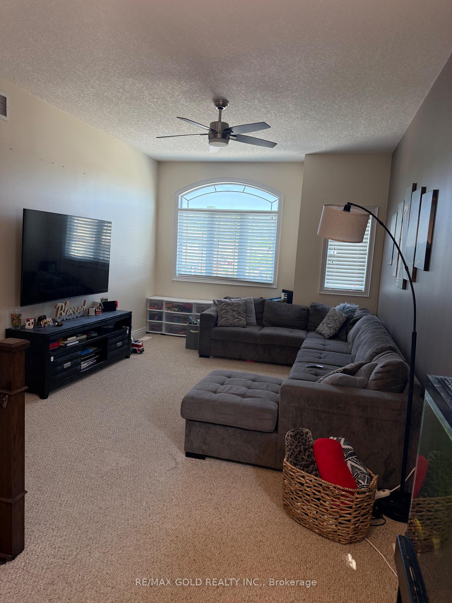 Photo 7 of 259 Birkinshaw Road, Cambridge, Christopher-Champlain — HOMEH