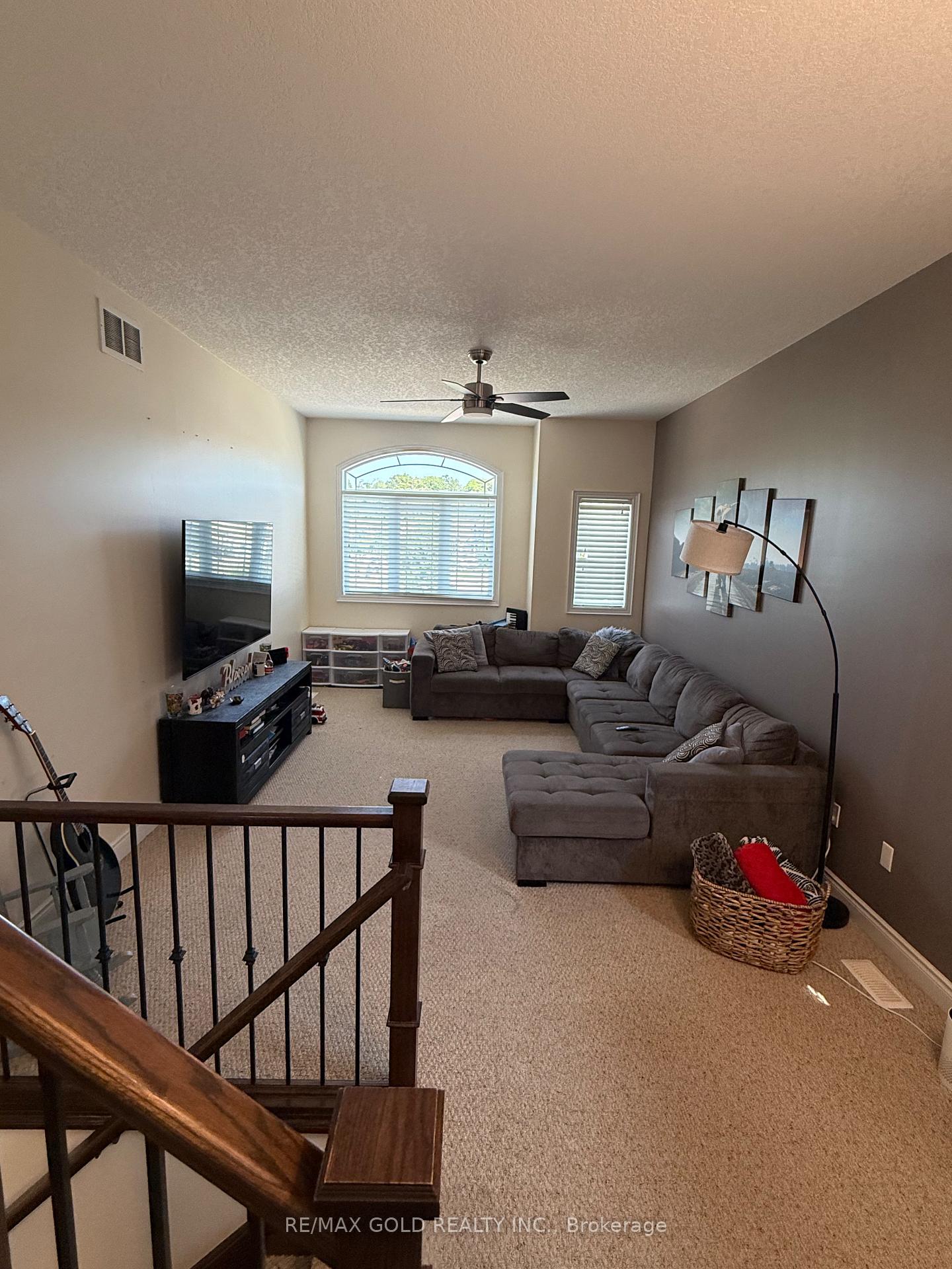 Photo 9 of 259 Birkinshaw Road, Cambridge, Christopher-Champlain — HOMEH