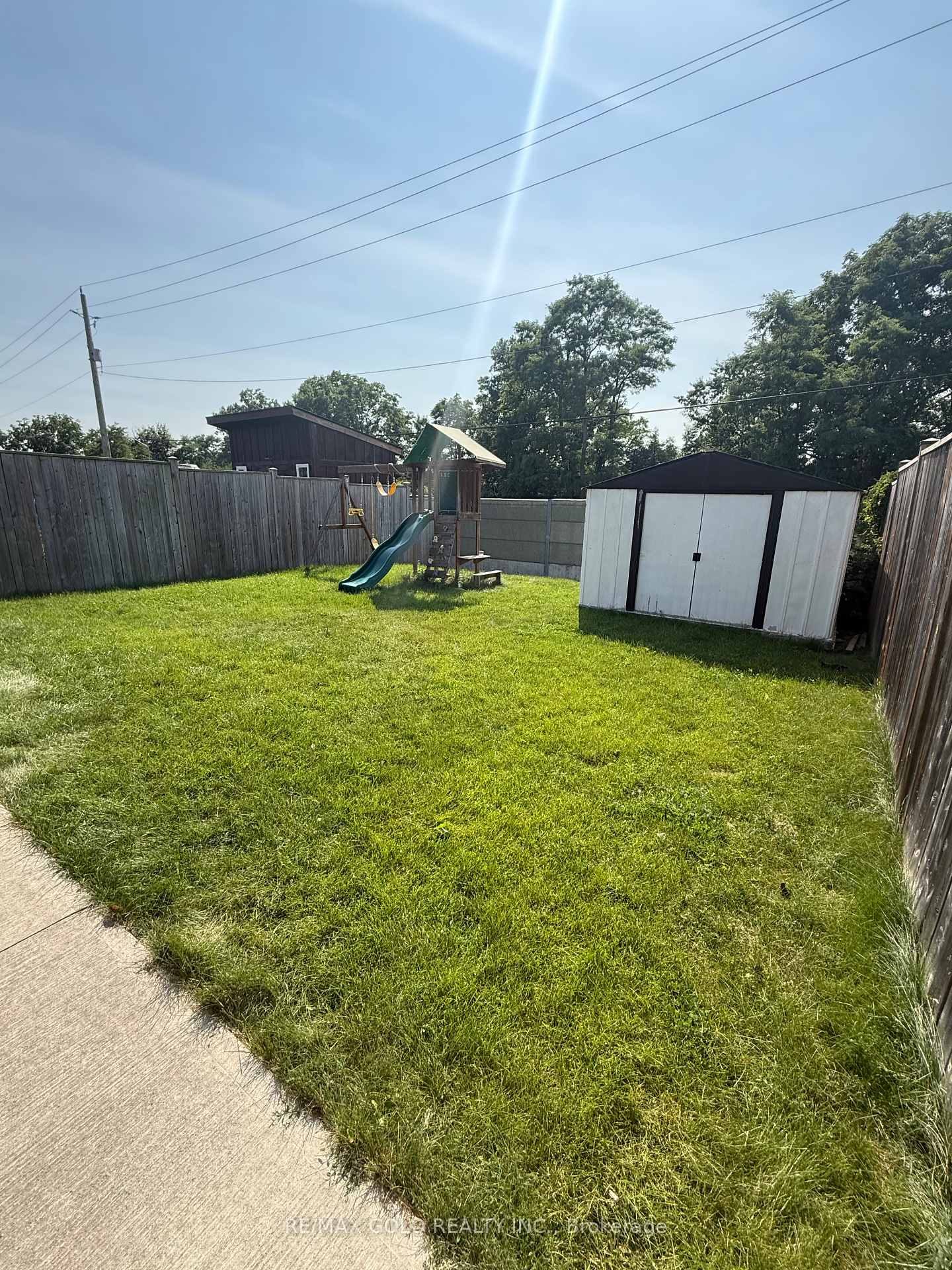 Photo 18 of 259 Birkinshaw Road, Cambridge, Christopher-Champlain — HOMEH