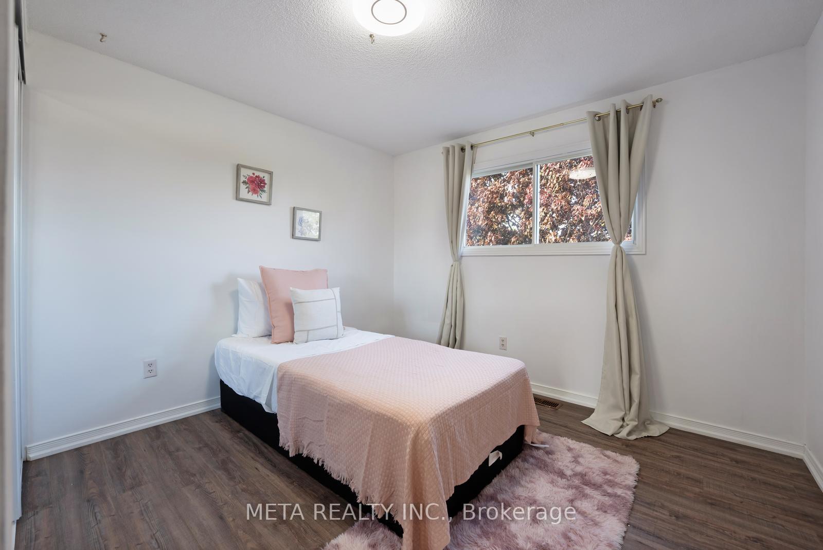 Photo 16 of 33 Heaver Drive, Whitby, Pringle Creek — HOMEH