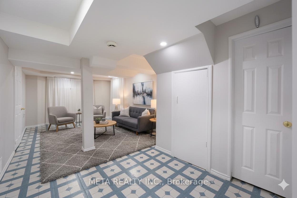 Photo 26 of 33 Heaver Drive, Whitby, Pringle Creek — HOMEH