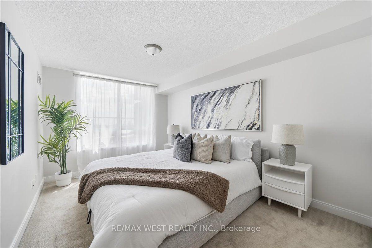 Photo 7 of Unit 250, 25 Viking Lane, Etobicoke, Islington-City Centre West — HOMEH