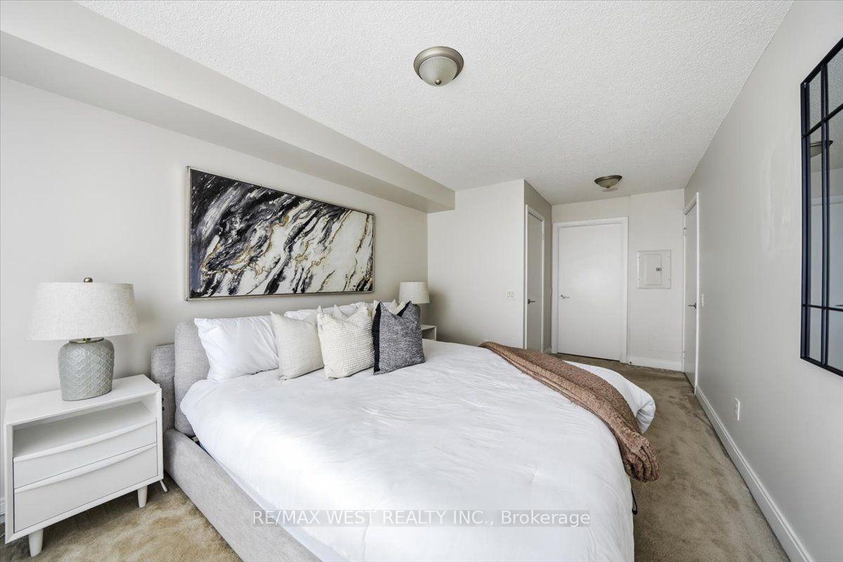 Photo 8 of Unit 250, 25 Viking Lane, Etobicoke, Islington-City Centre West — HOMEH