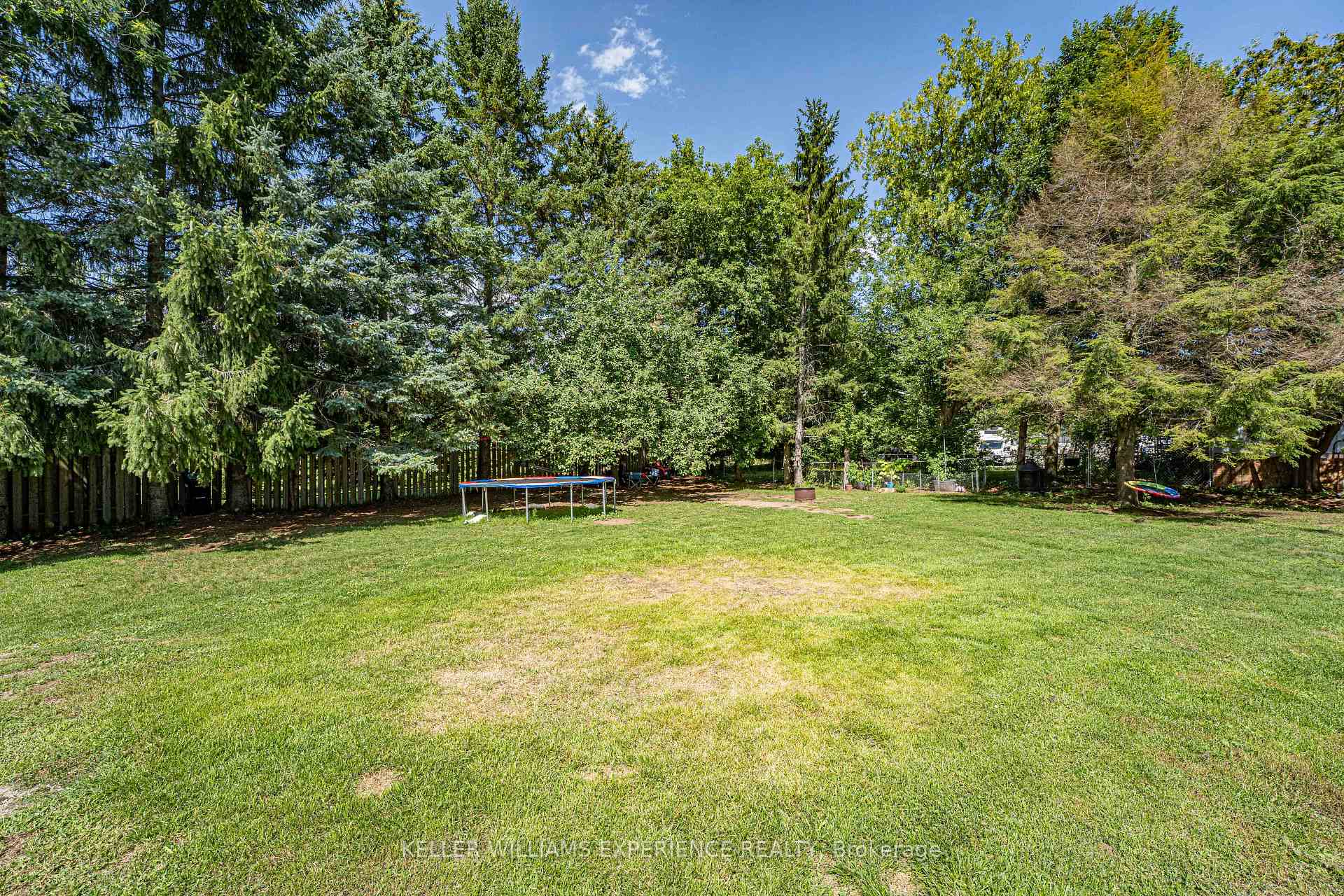 Photo 29 of 8867 Mckinnon Road, Essa, Angus — HOMEH