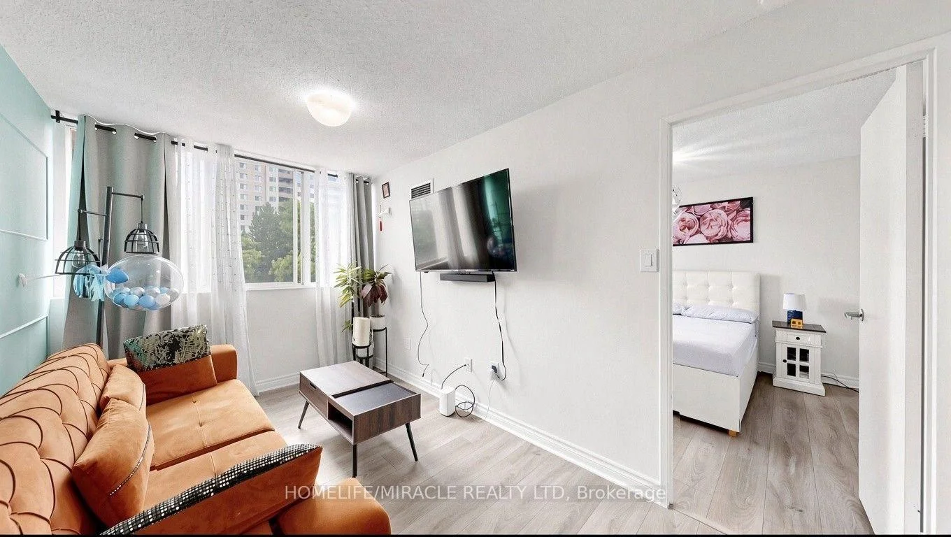 Photo 18 of Unit 313, 3590 Kaneff Crescent, Mississauga, Mississauga Valleys — HOMEH
