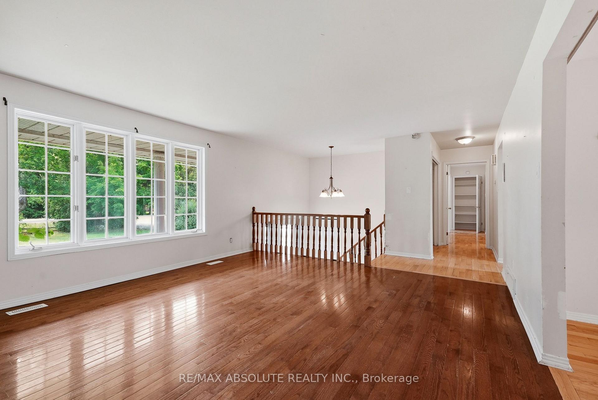 Photo 6 of 372 Lake Park Road, Beckwith, Beckwith Twp — HOMEH
