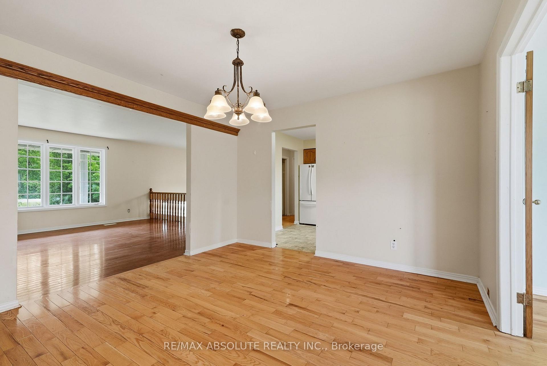Photo 8 of 372 Lake Park Road, Beckwith, Beckwith Twp — HOMEH