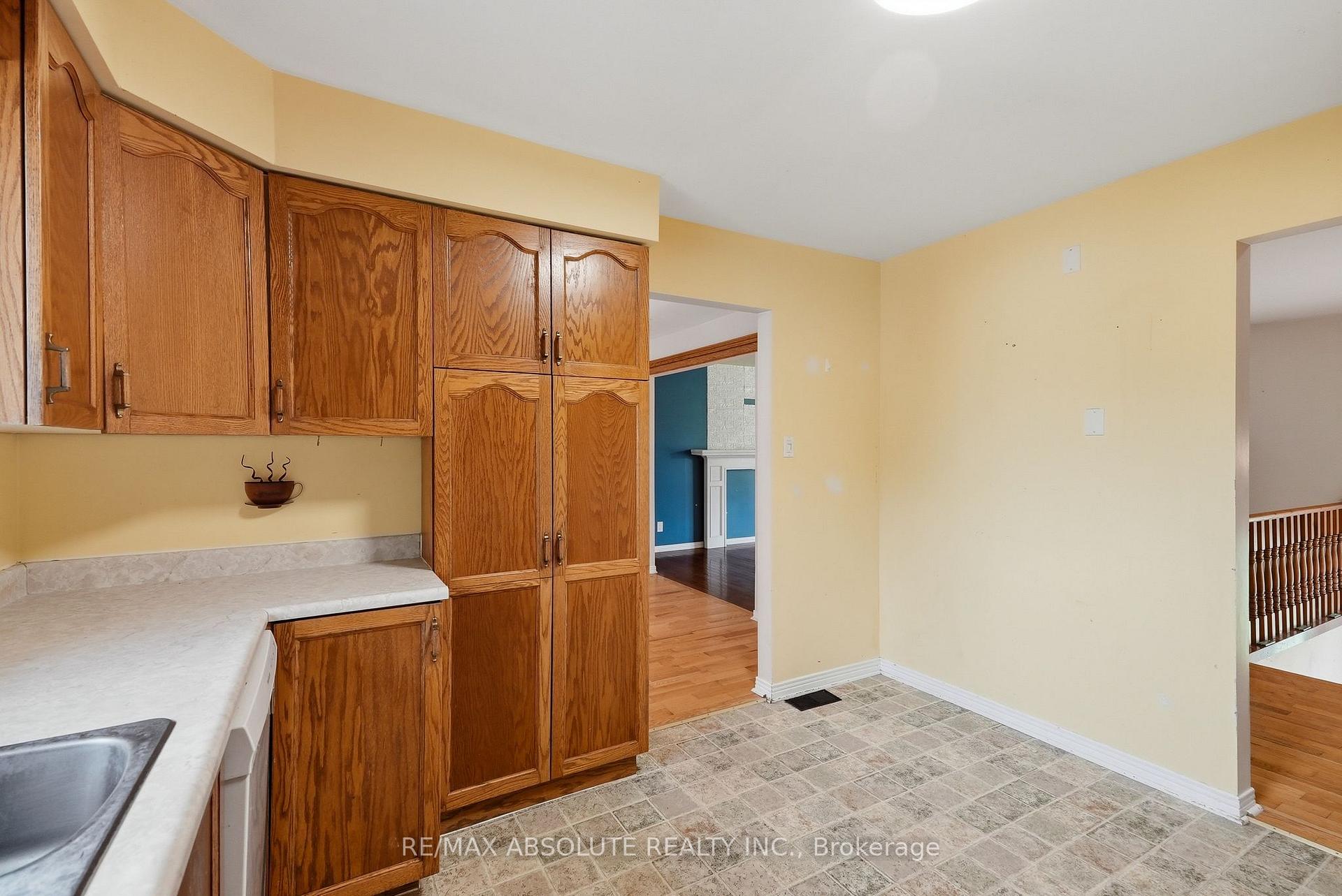 Photo 16 of 372 Lake Park Road, Beckwith, Beckwith Twp — HOMEH