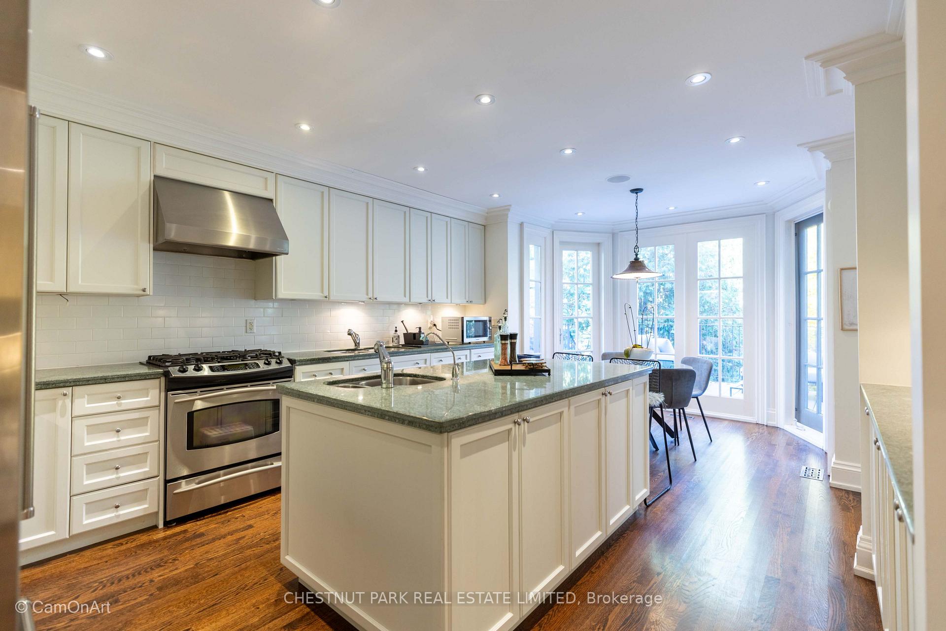 Photo 9 of 207 Forest Hill Road, Toronto, Forest Hill South — HOMEH