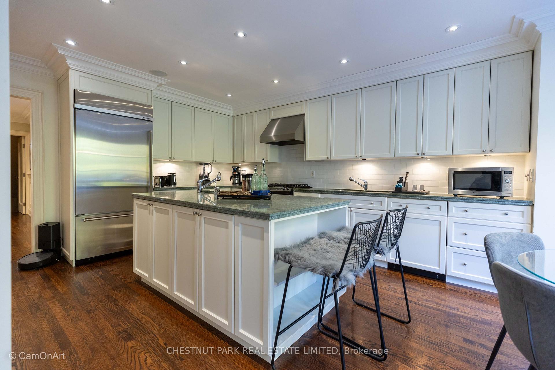 Photo 10 of 207 Forest Hill Road, Toronto, Forest Hill South — HOMEH