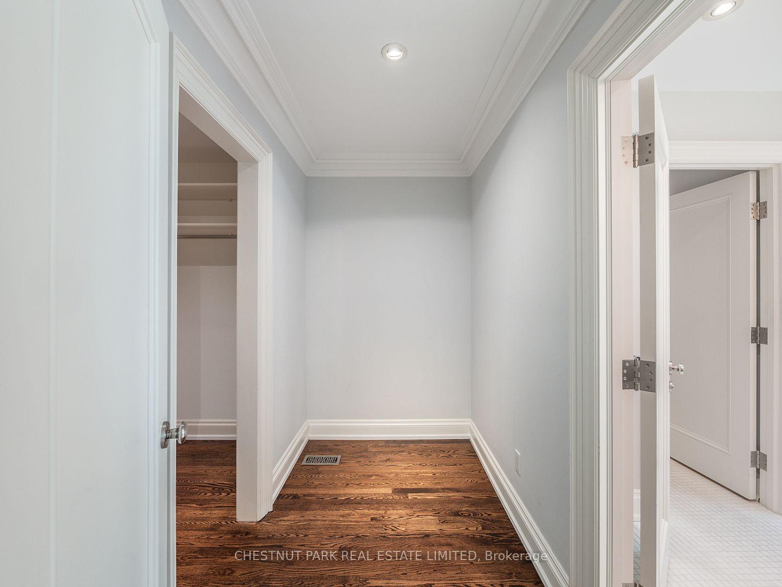 Photo 17 of 207 Forest Hill Road, Toronto, Forest Hill South — HOMEH