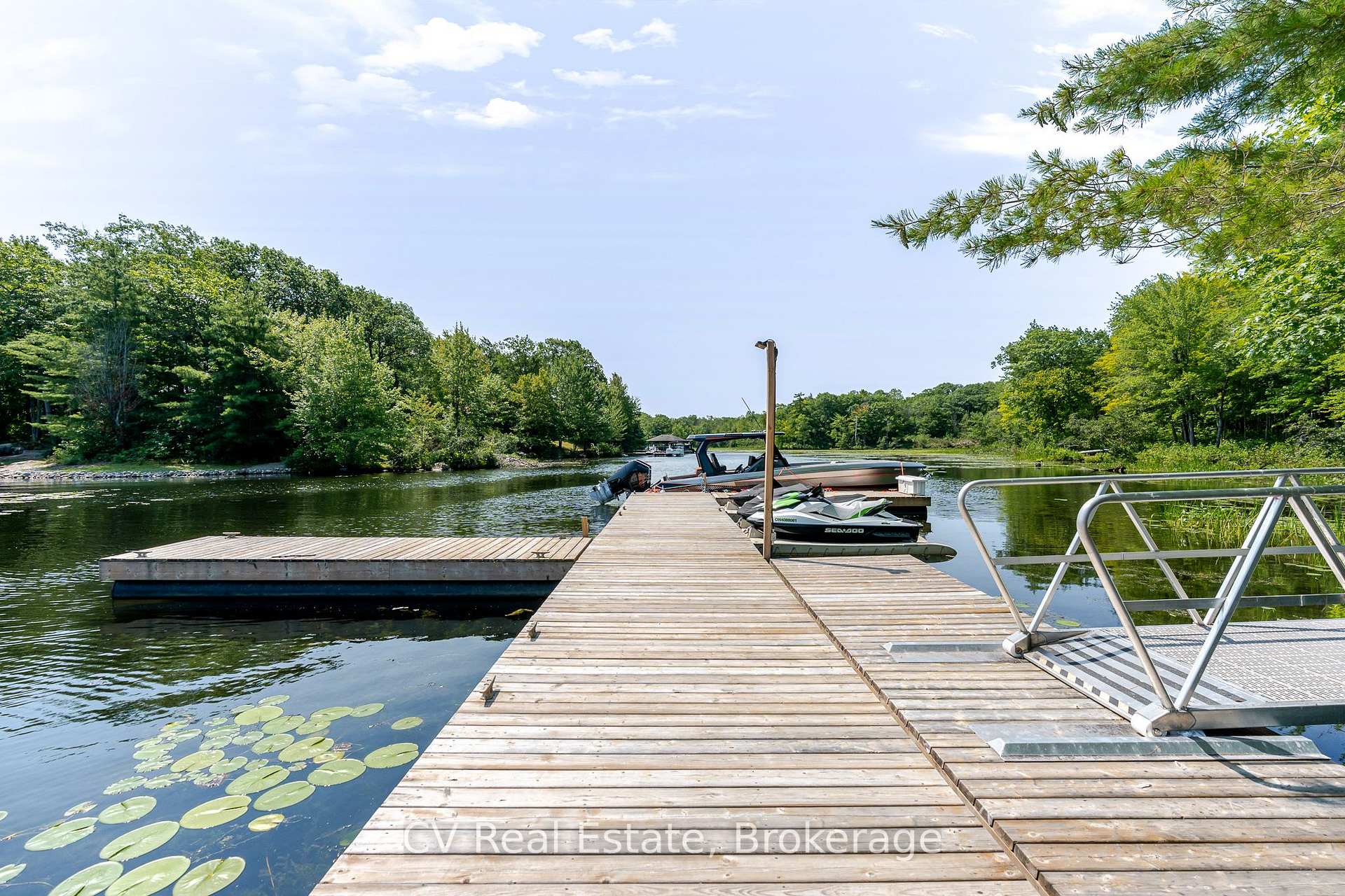 Photo 15 of 3391 Russell Drive, Severn, Port Severn — HOMEH