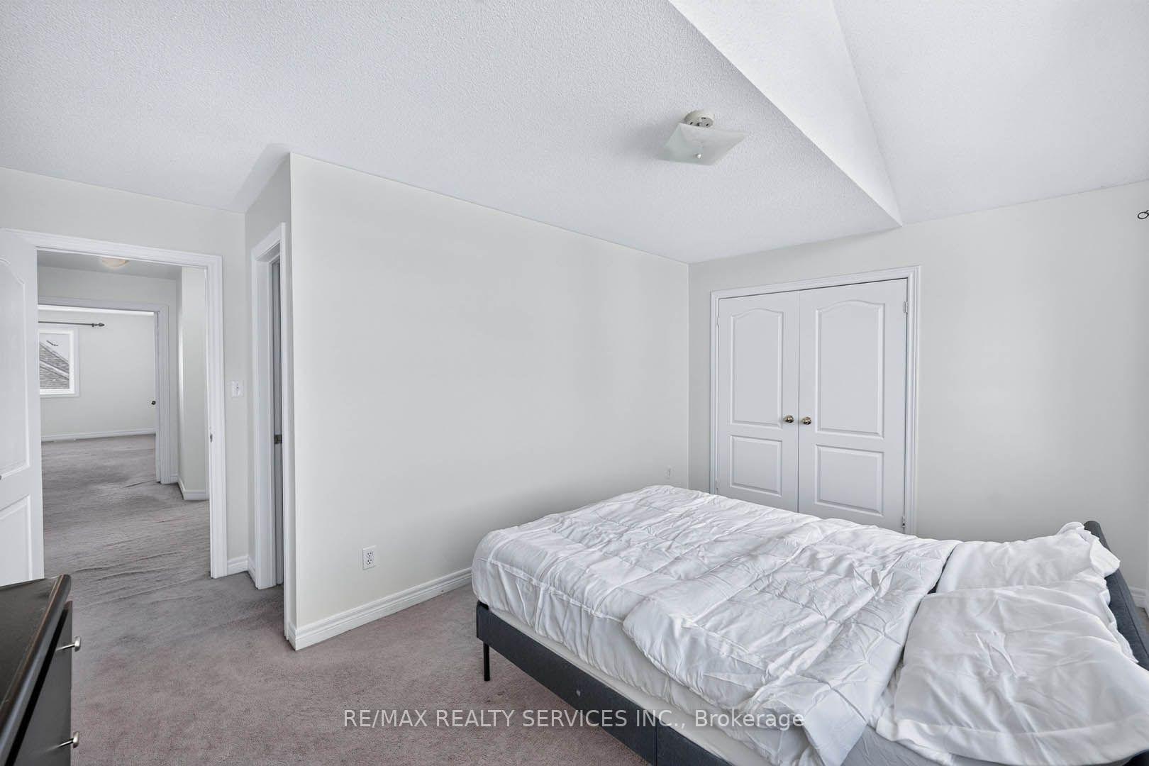 Photo 36 of 21 Tatra Crescent, Brampton, Bram West — HOMEH