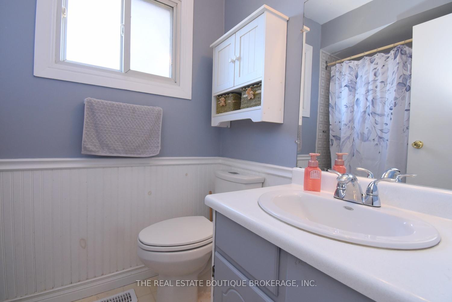 Photo 25 of 1345 Colonsay Drive, Burlington, Mountainside — HOMEH
