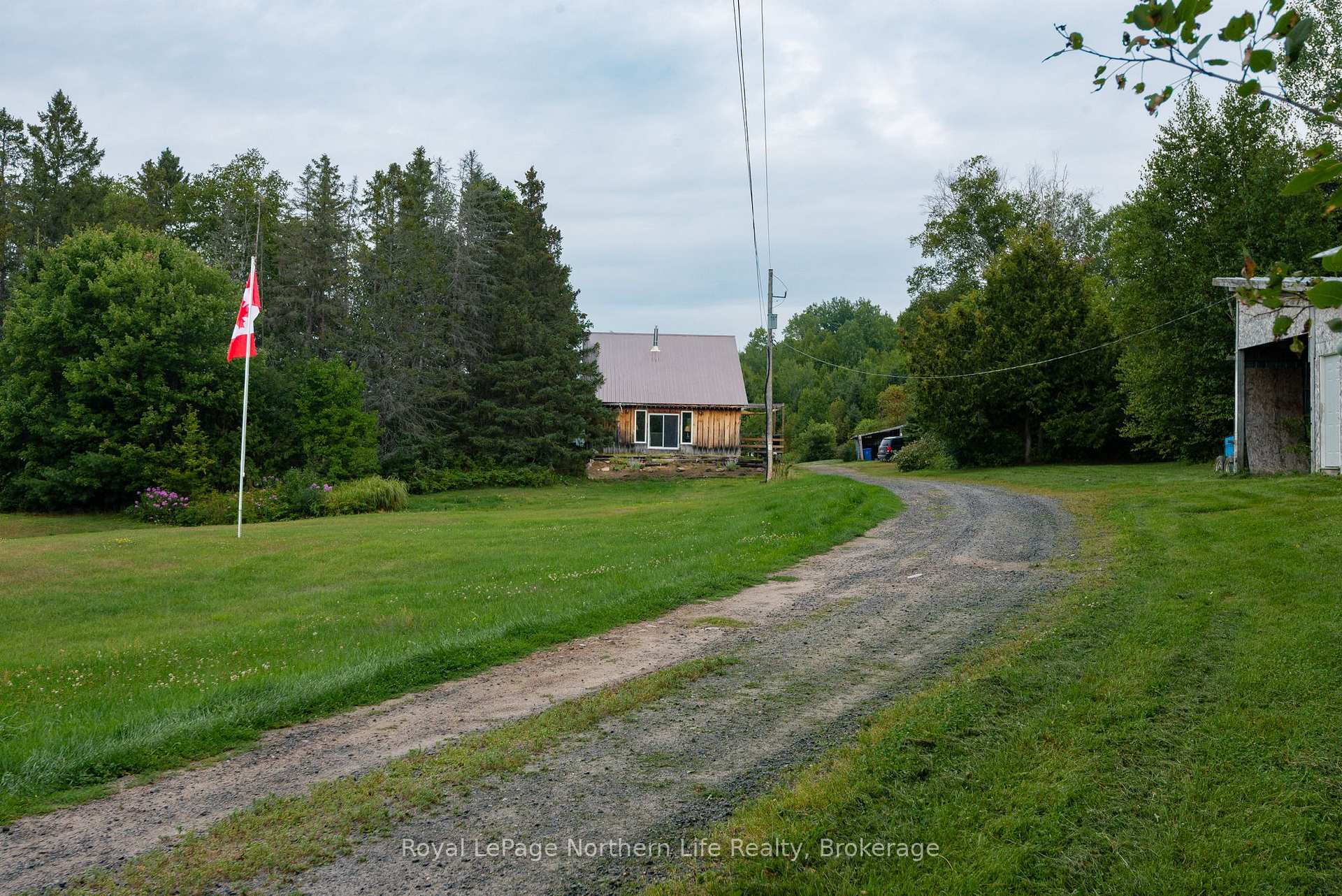 Photo 4 of 258 Algonquin Road, Chisholm — HOMEH