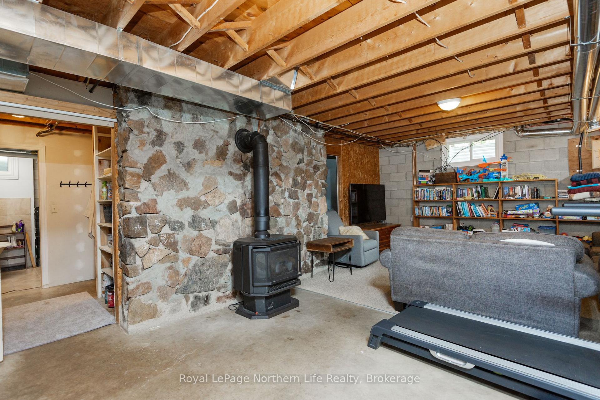 Photo 46 of 258 Algonquin Road, Chisholm — HOMEH