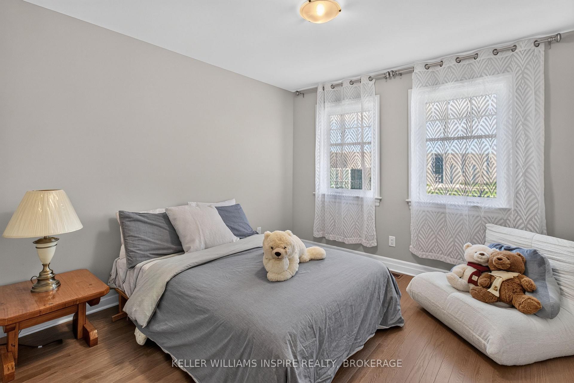 Photo 24 of 1279 Wheathill Street, Kingston, East Gardiners Rd — HOMEH