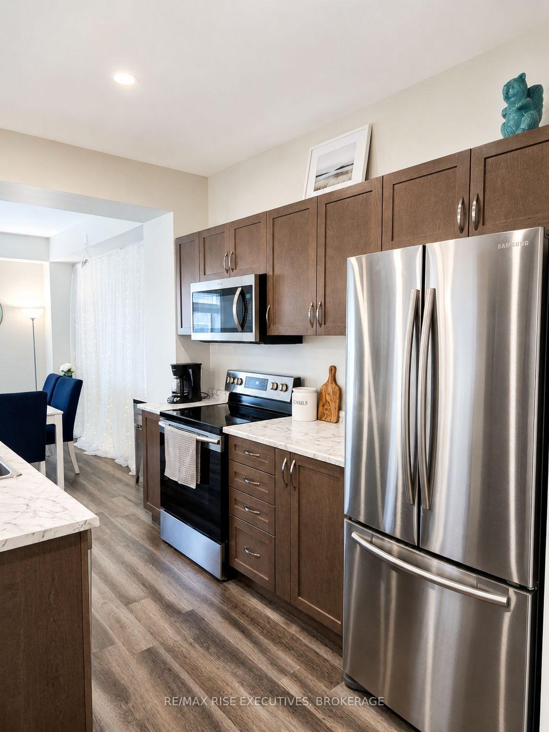 Photo 8 of 1236 Max Crescent, Kingston, City Northwest — HOMEH