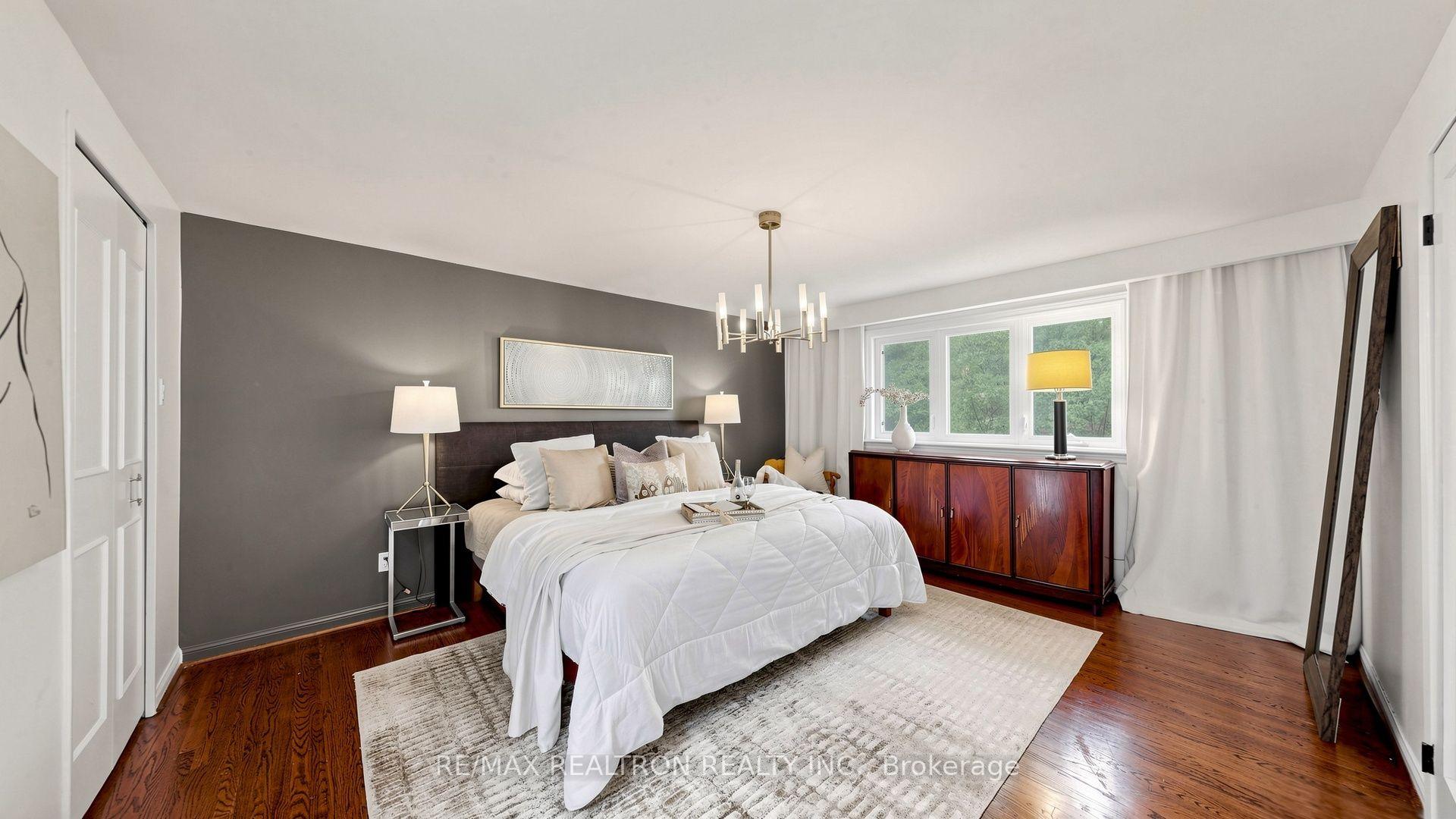 Photo 15 of 14 Oak Grove Court, Markham, Bayview Fairway-Bayview Country Club Estates — HOMEH