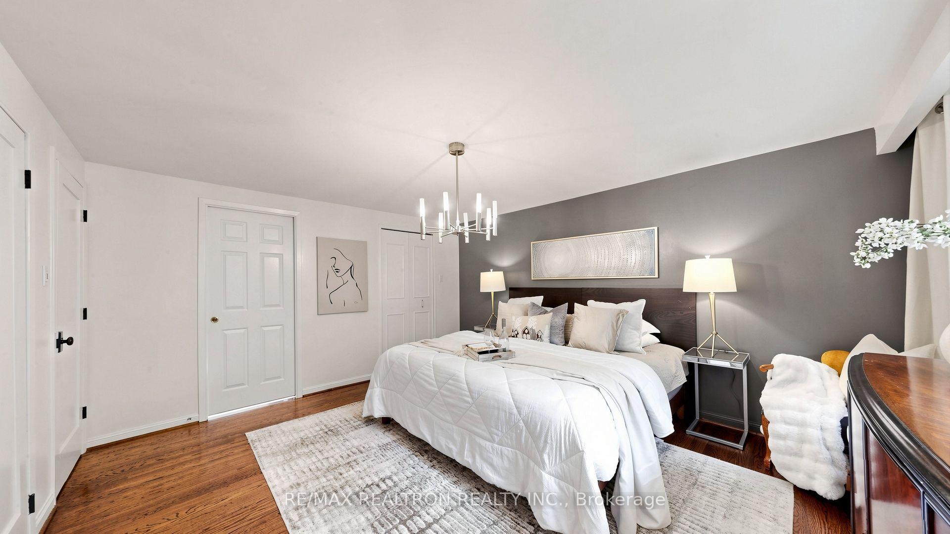 Photo 16 of 14 Oak Grove Court, Markham, Bayview Fairway-Bayview Country Club Estates — HOMEH