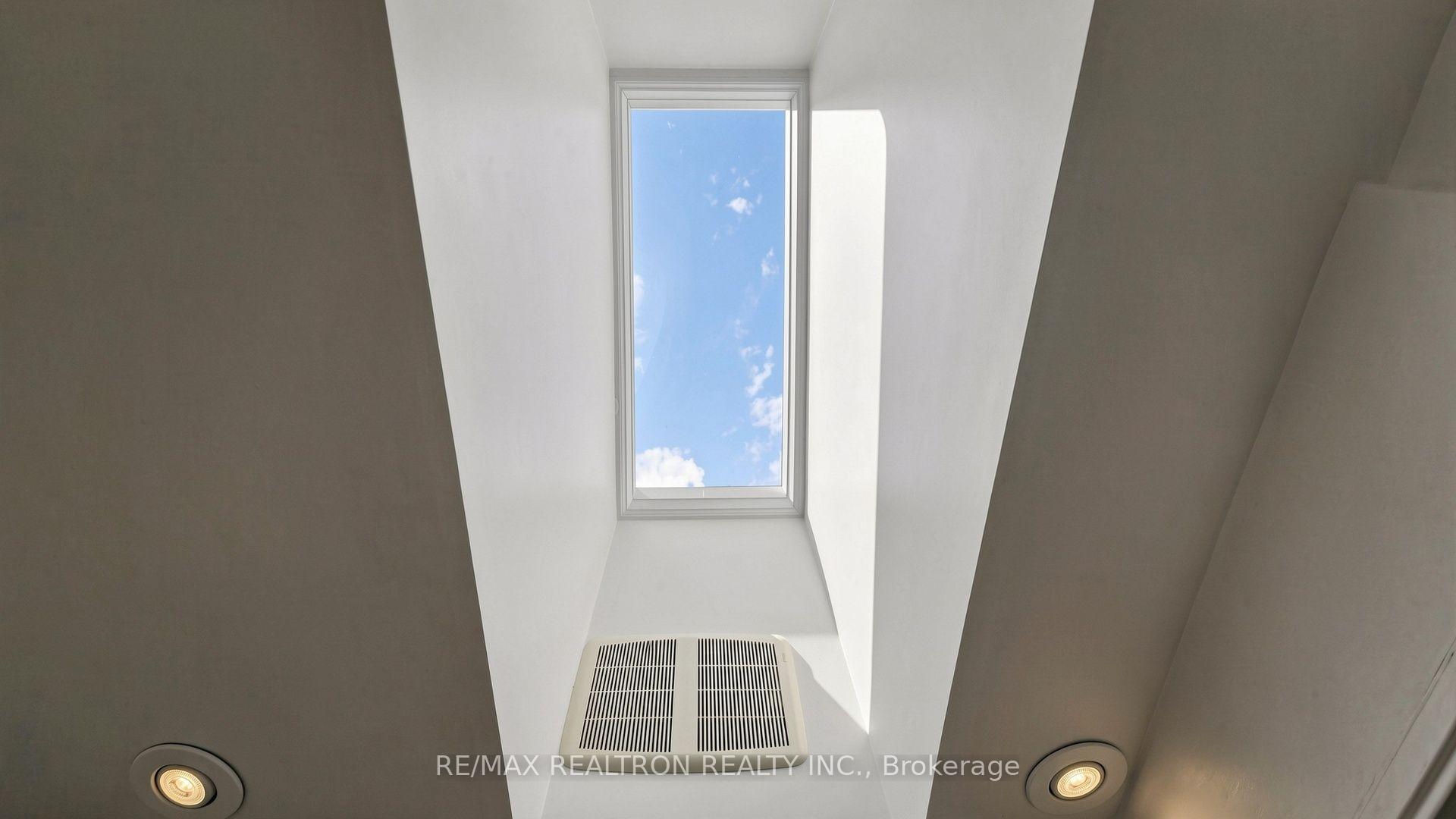 Photo 23 of 14 Oak Grove Court, Markham, Bayview Fairway-Bayview Country Club Estates — HOMEH