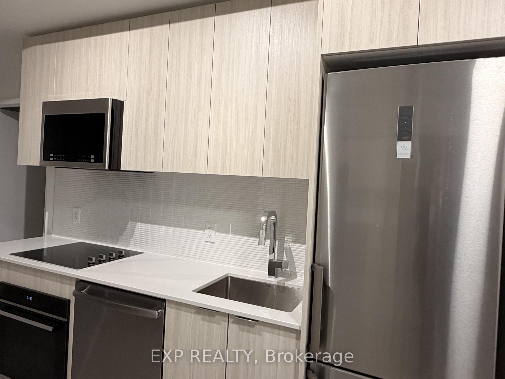 Photo 12 of 20 Deans Drive, Scarborough, Clairlea-Birchmount — HOMEH