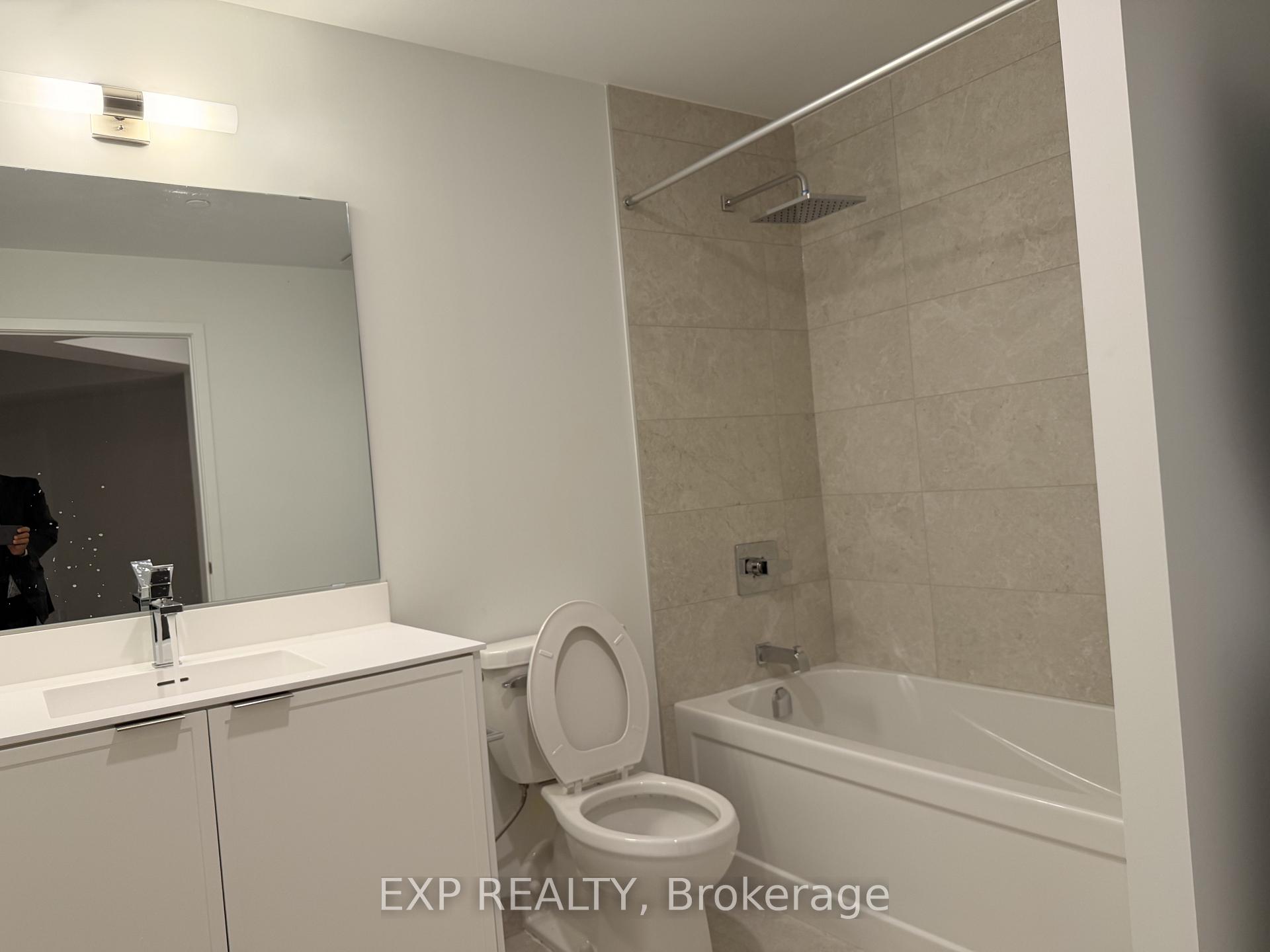 Photo 19 of 20 Deans Drive, Scarborough, Clairlea-Birchmount — HOMEH